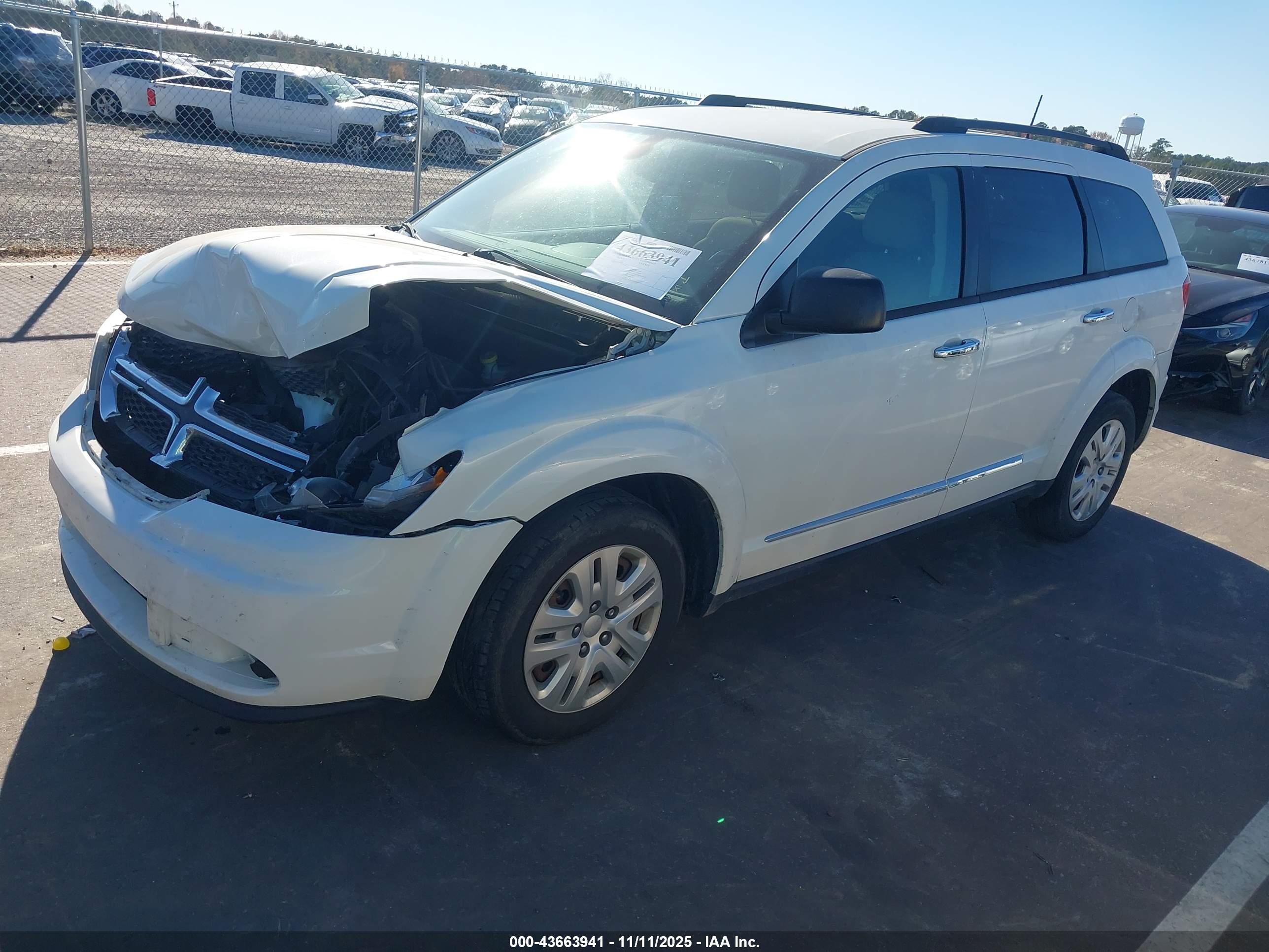 DODGE JOURNEY image 2