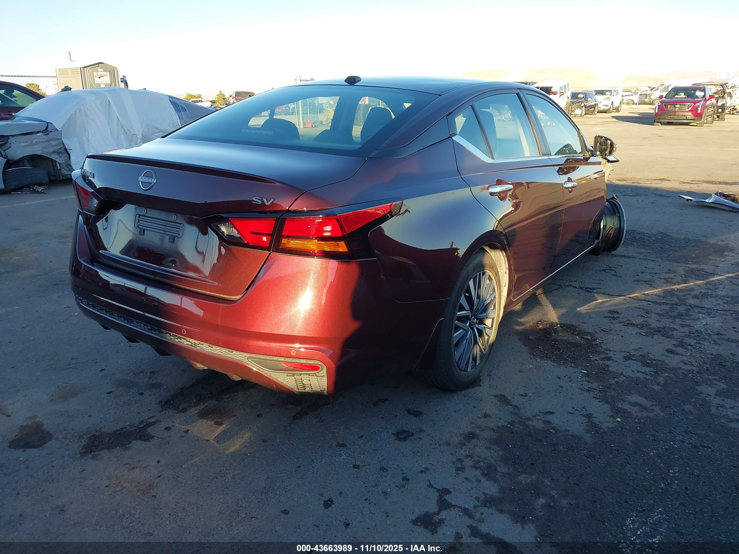 NISSAN ALTIMA image 4