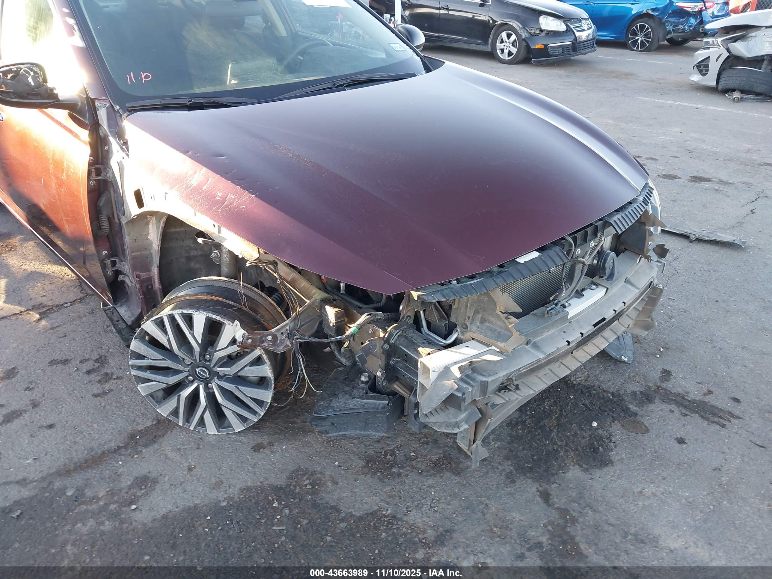 NISSAN ALTIMA image 6