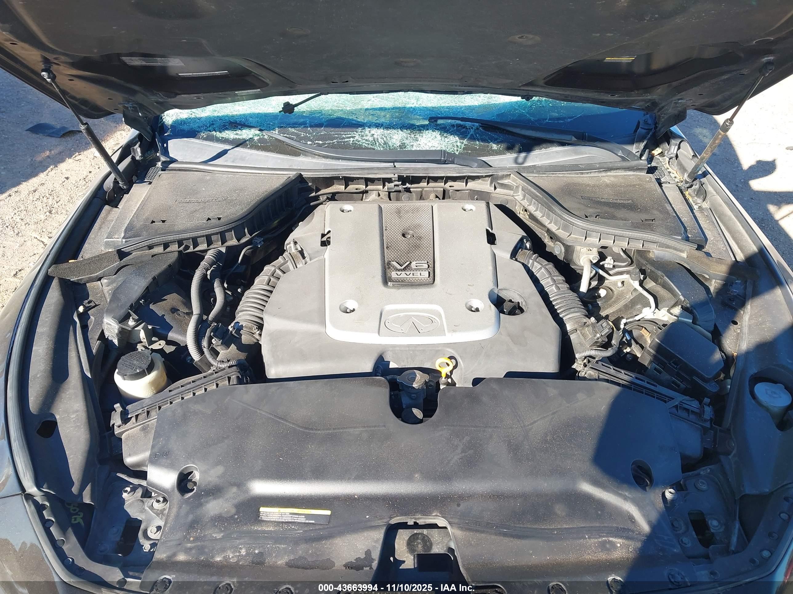 INFINITI Q50 image 10