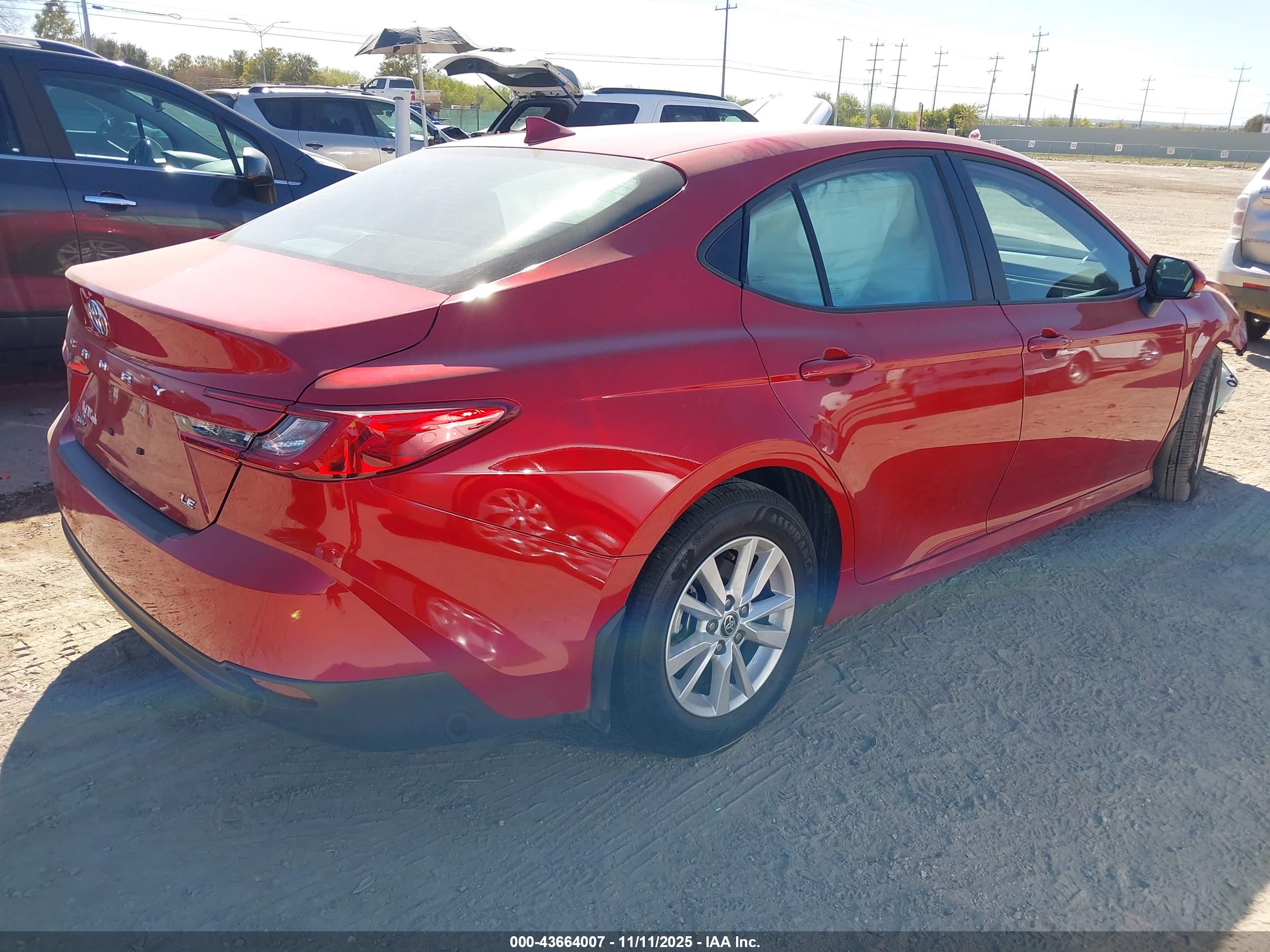 TOYOTA CAMRY image 4