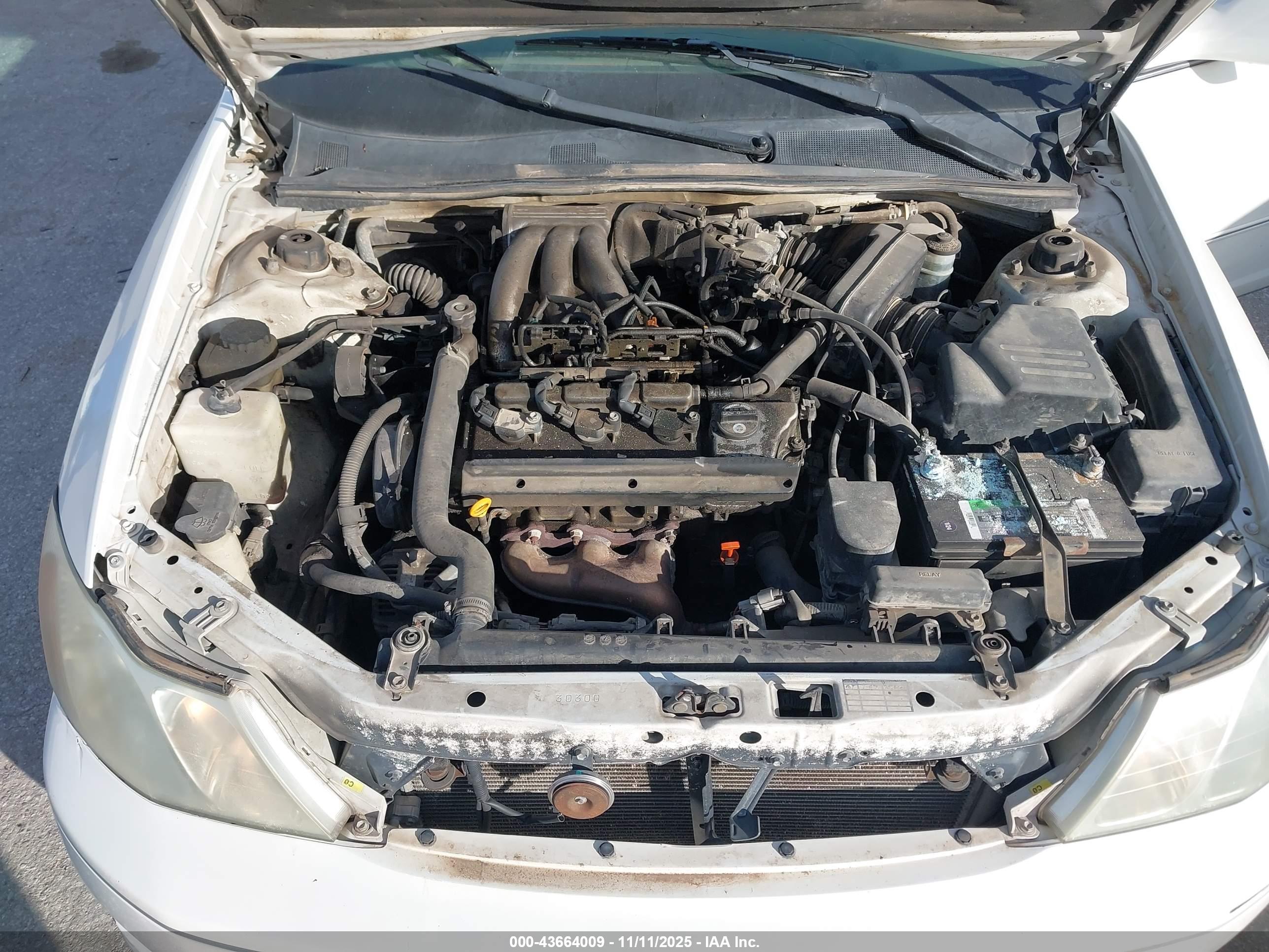 TOYOTA AVALON image 10