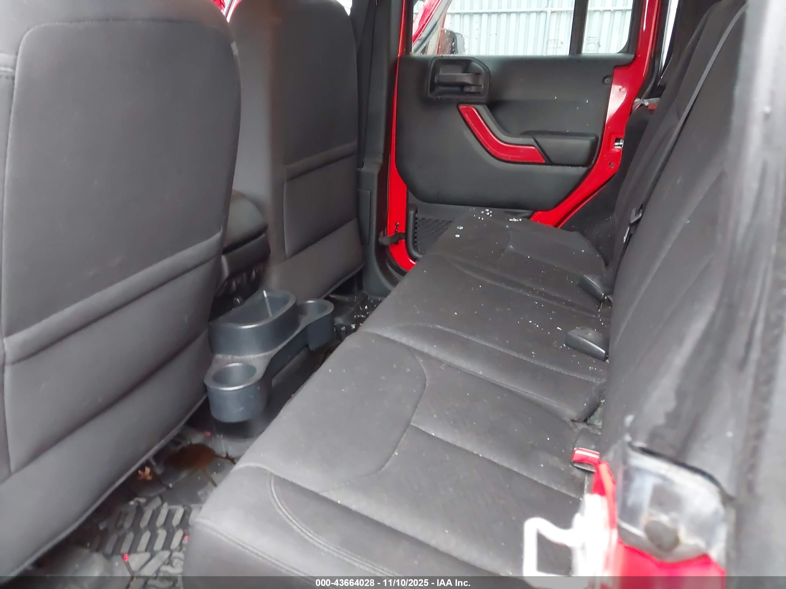 JEEP WRANGLER image 8