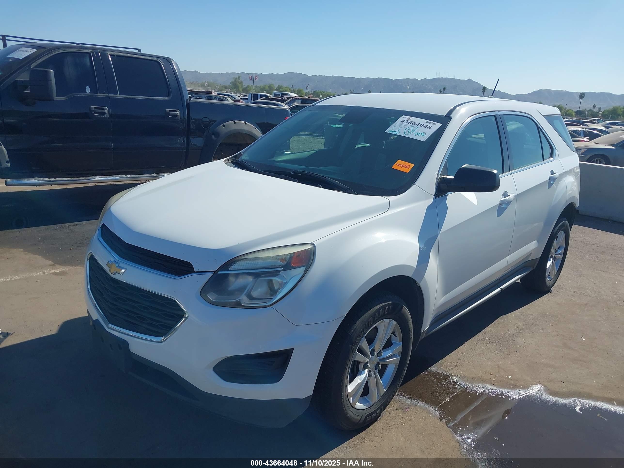 CHEVROLET EQUINOX image 2