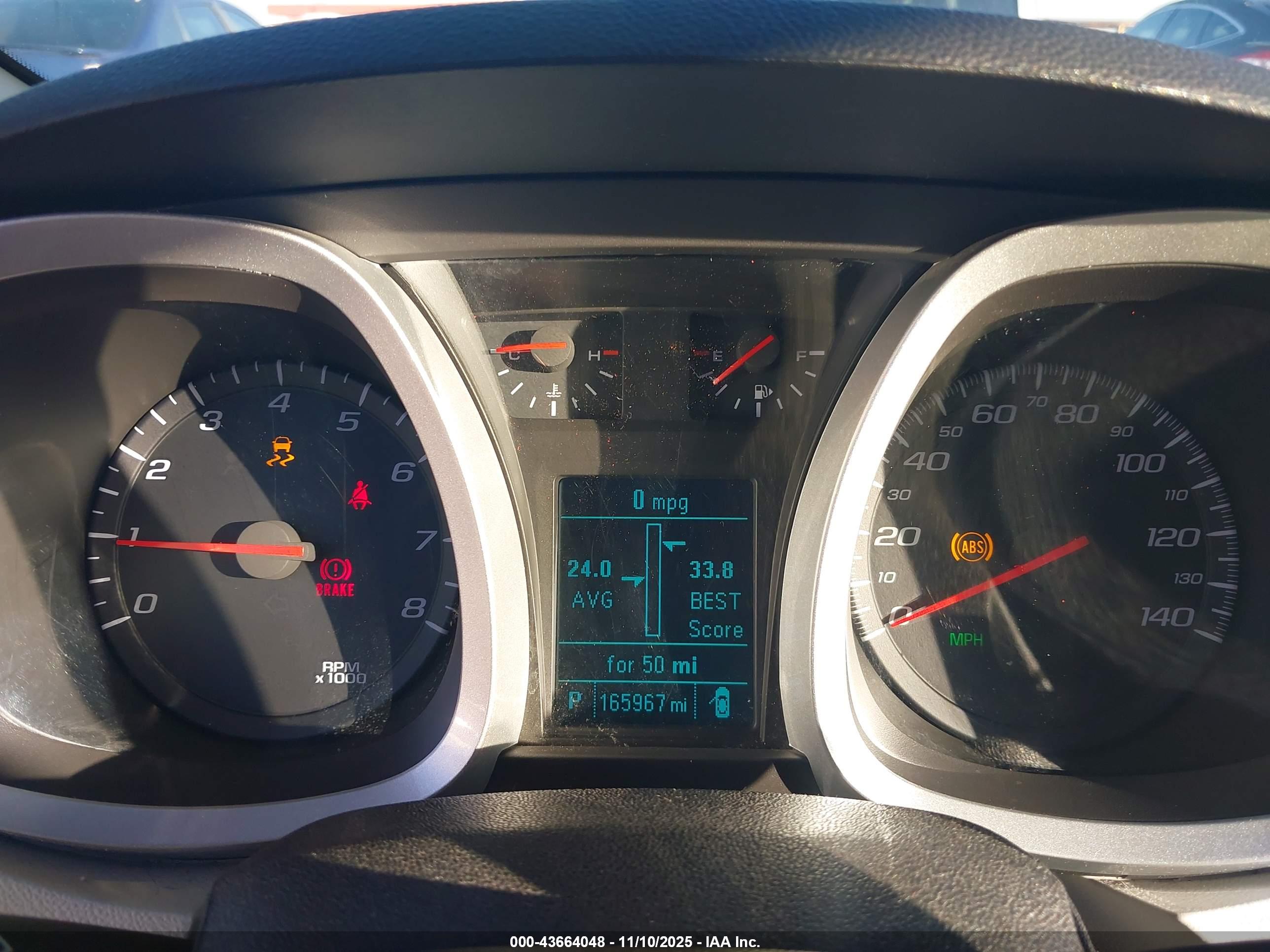 CHEVROLET EQUINOX image 7
