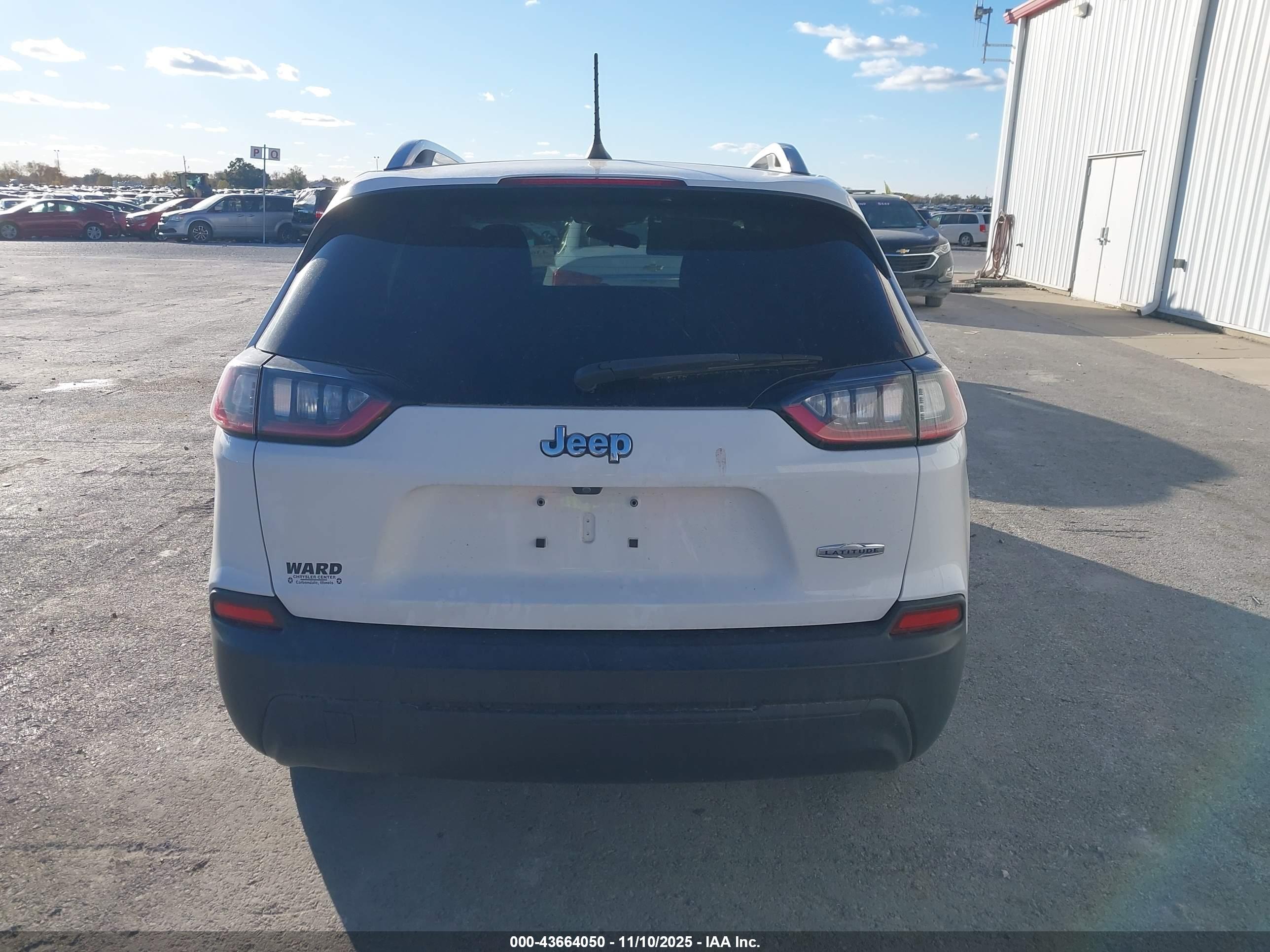 JEEP CHEROKEE image 6