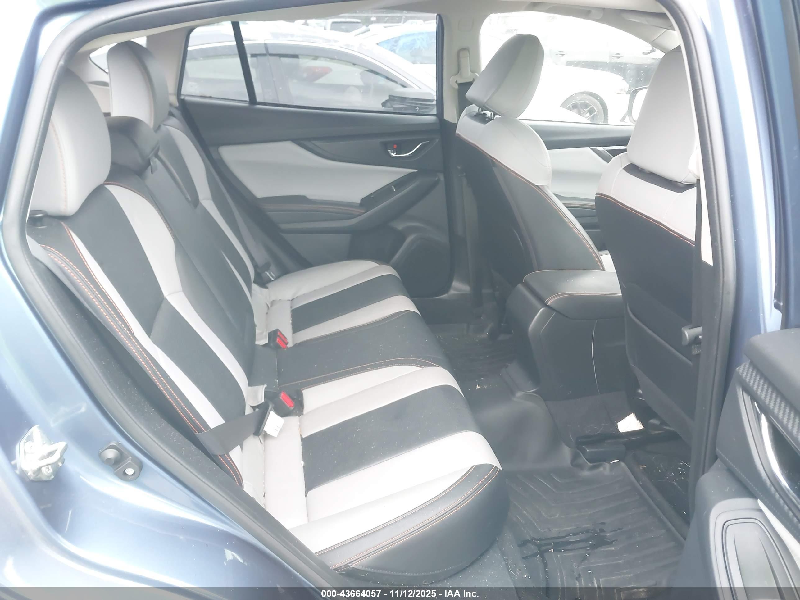 SUBARU CROSSTREK image 8
