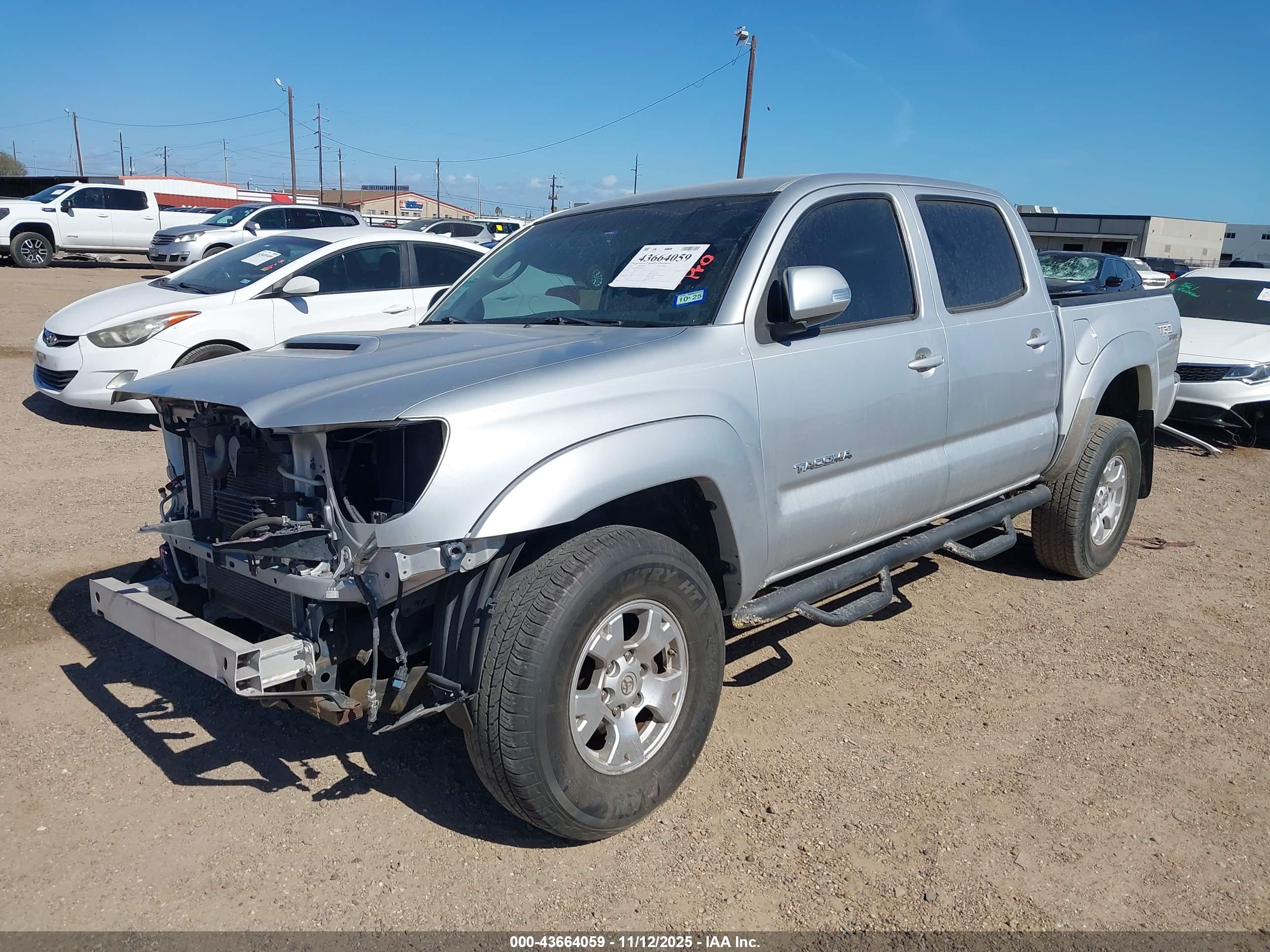 TOYOTA TACOMA image 2