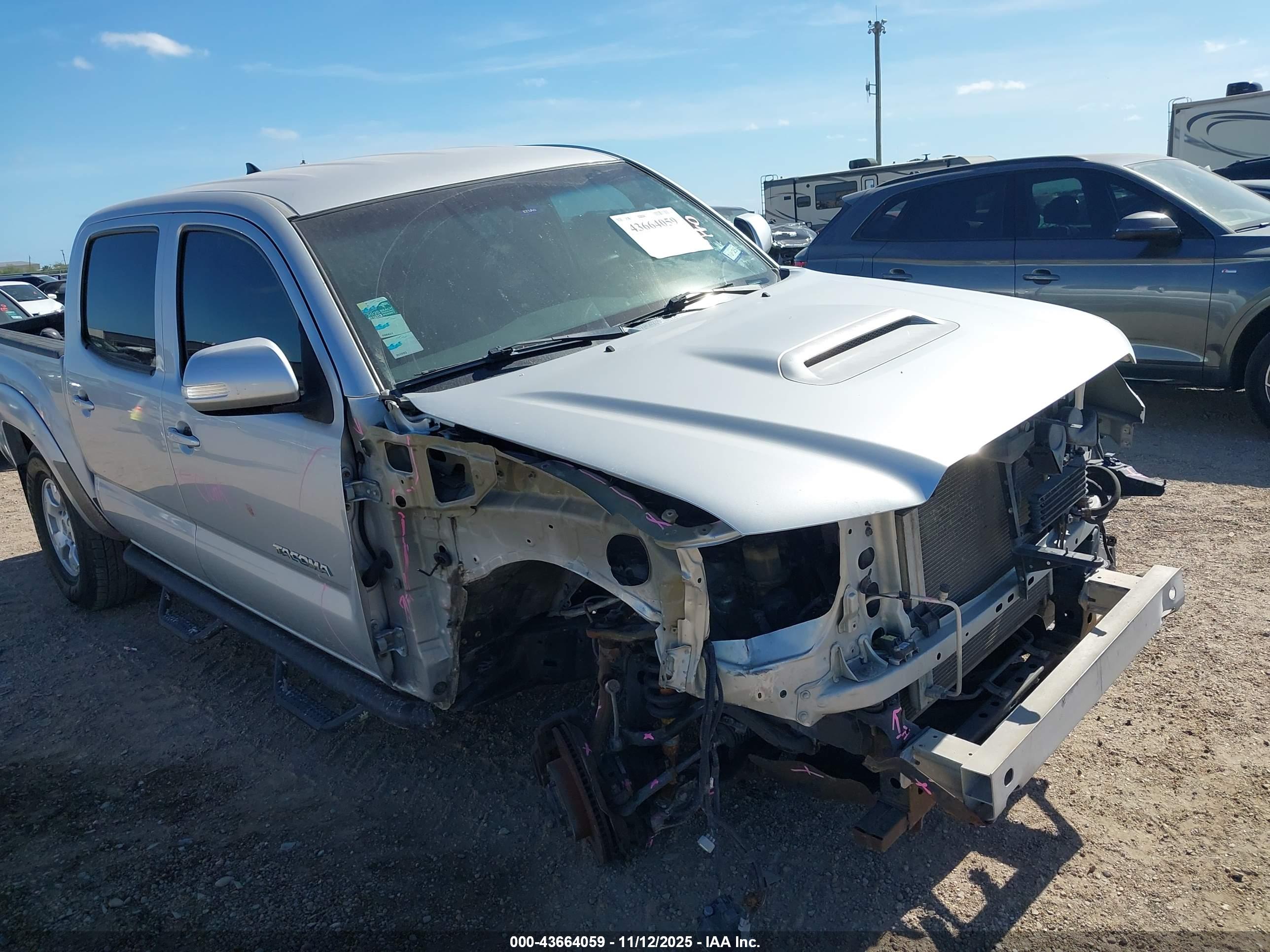 TOYOTA TACOMA image 6