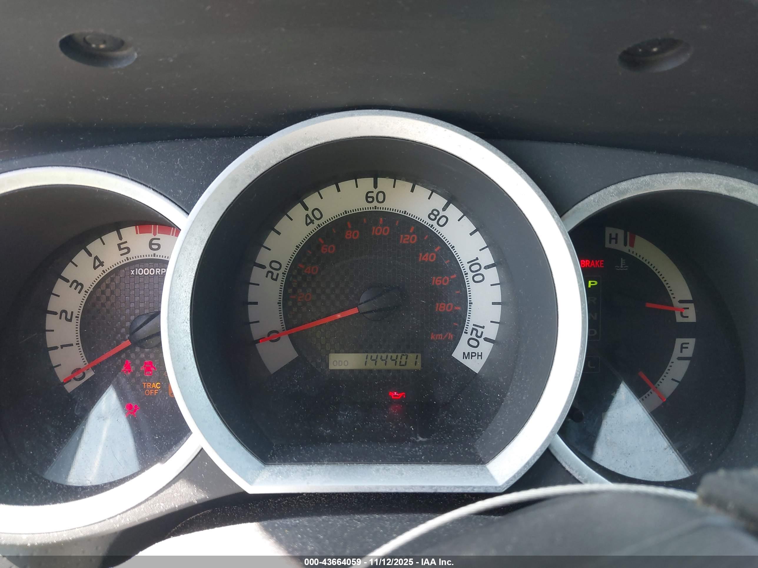 TOYOTA TACOMA image 7