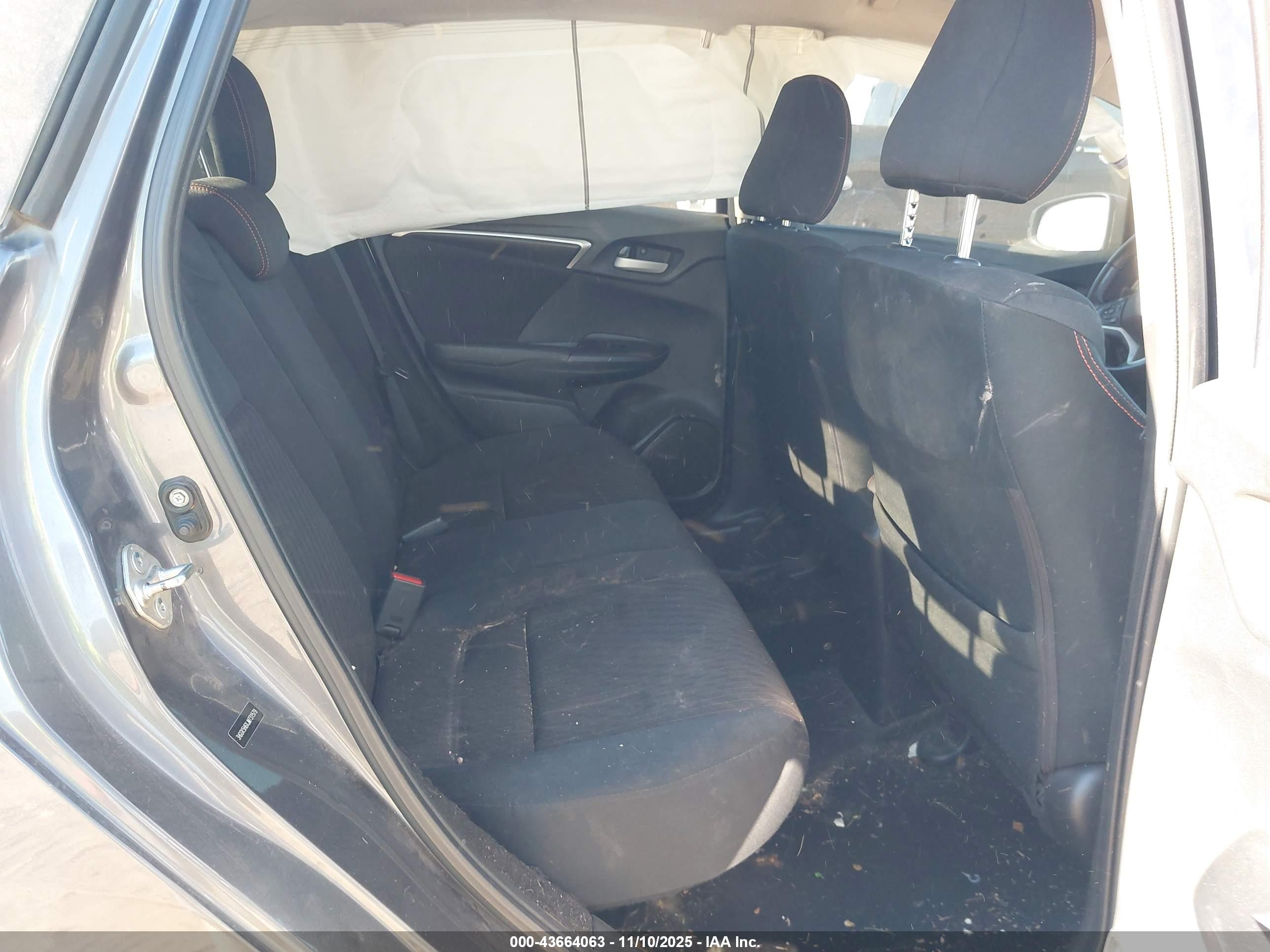 HONDA FIT image 8