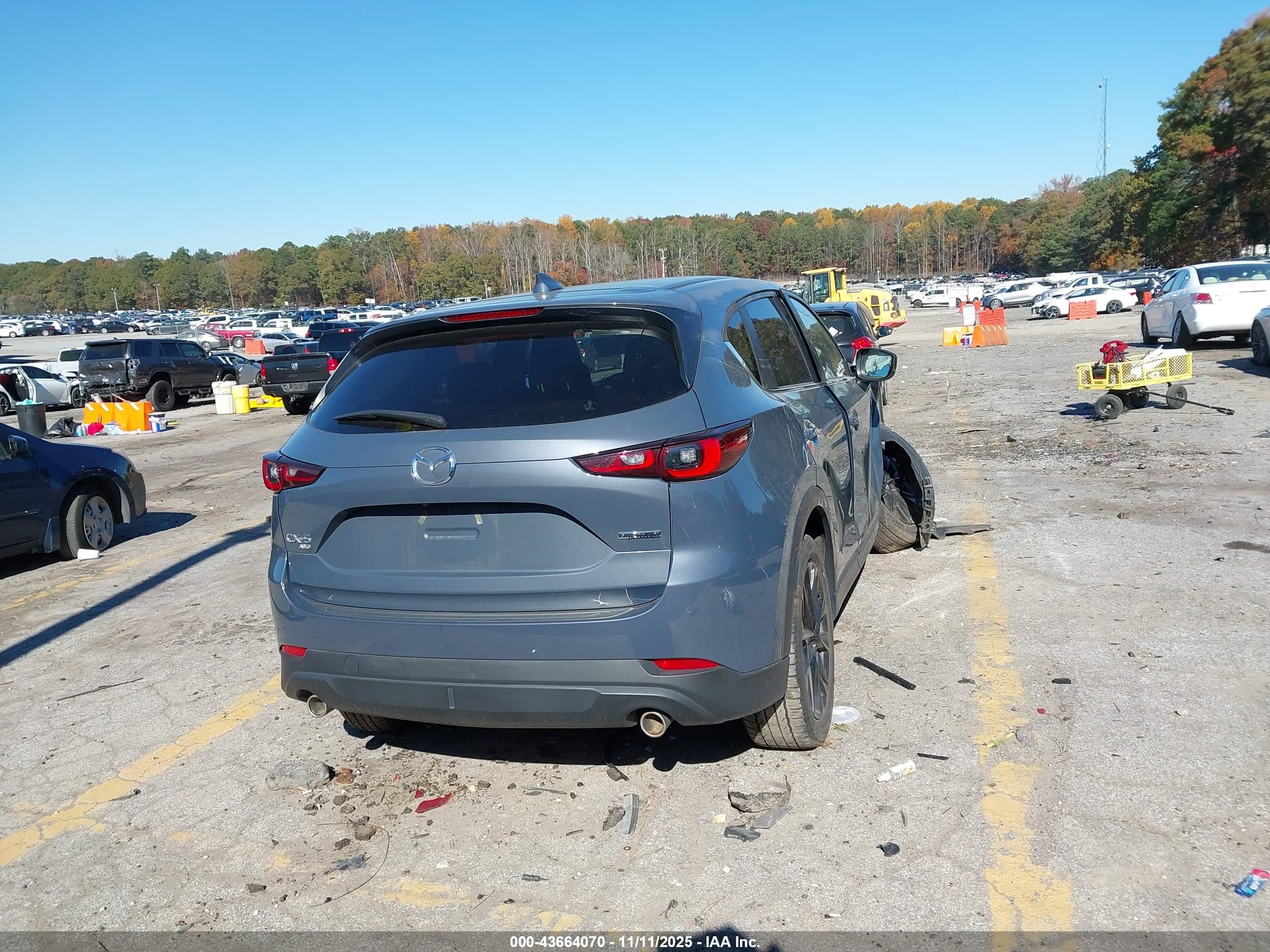 MAZDA CX-5 image 4
