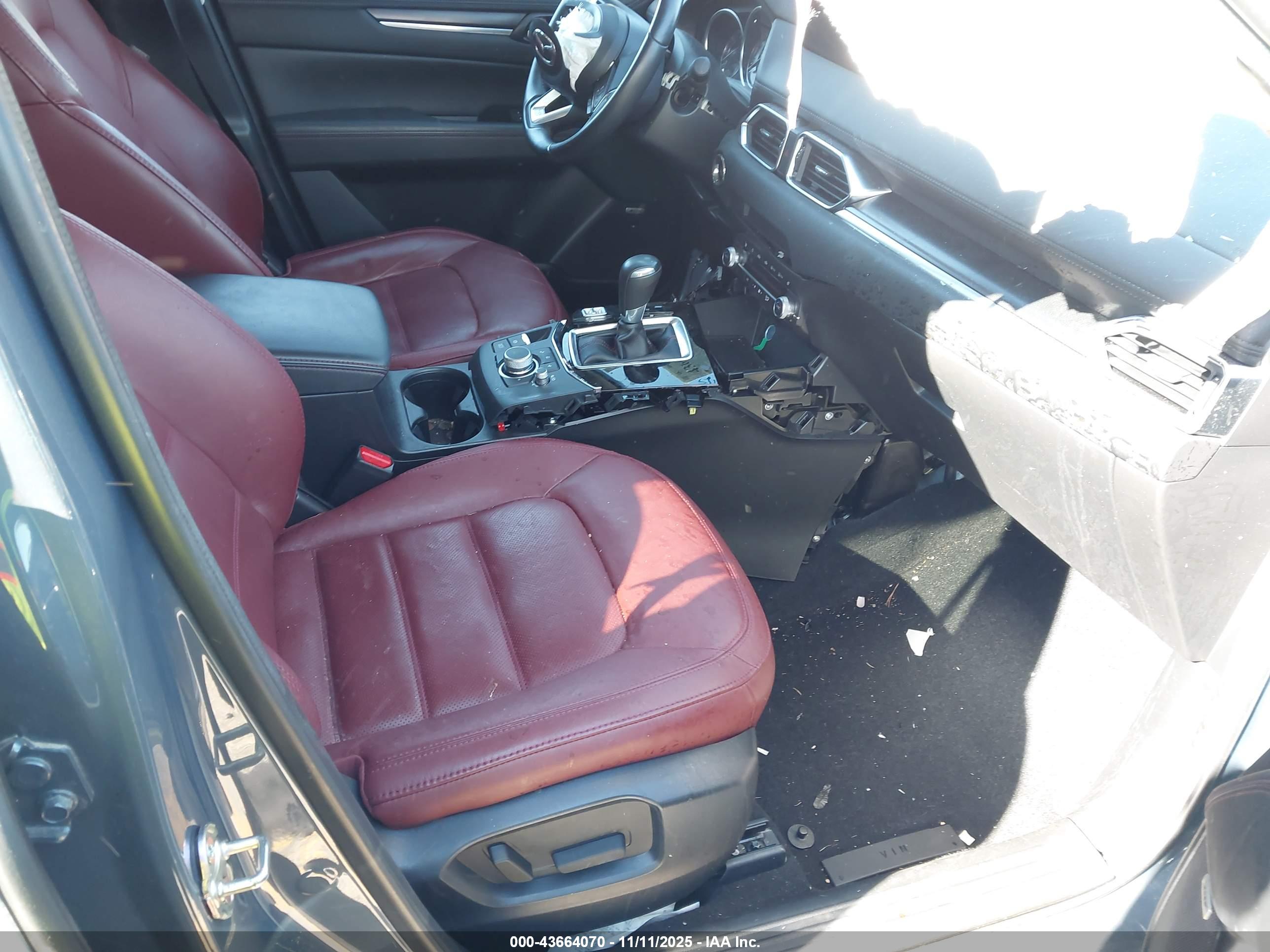 MAZDA CX-5 image 5