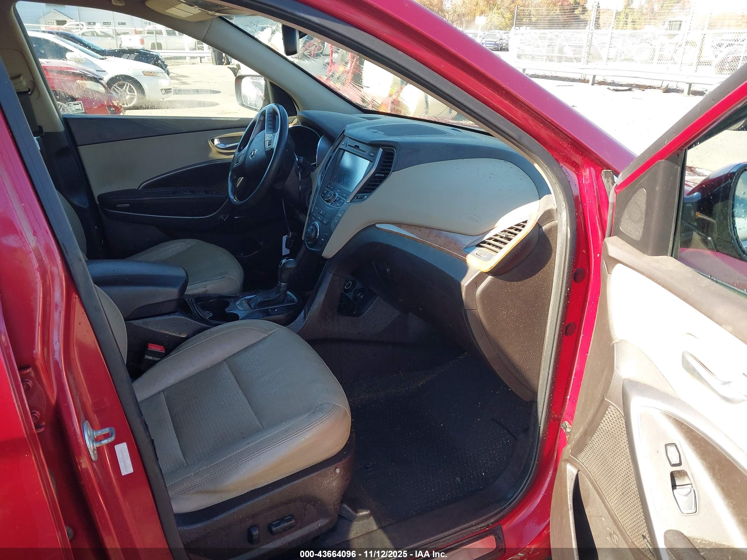 HYUNDAI SANTA image 5