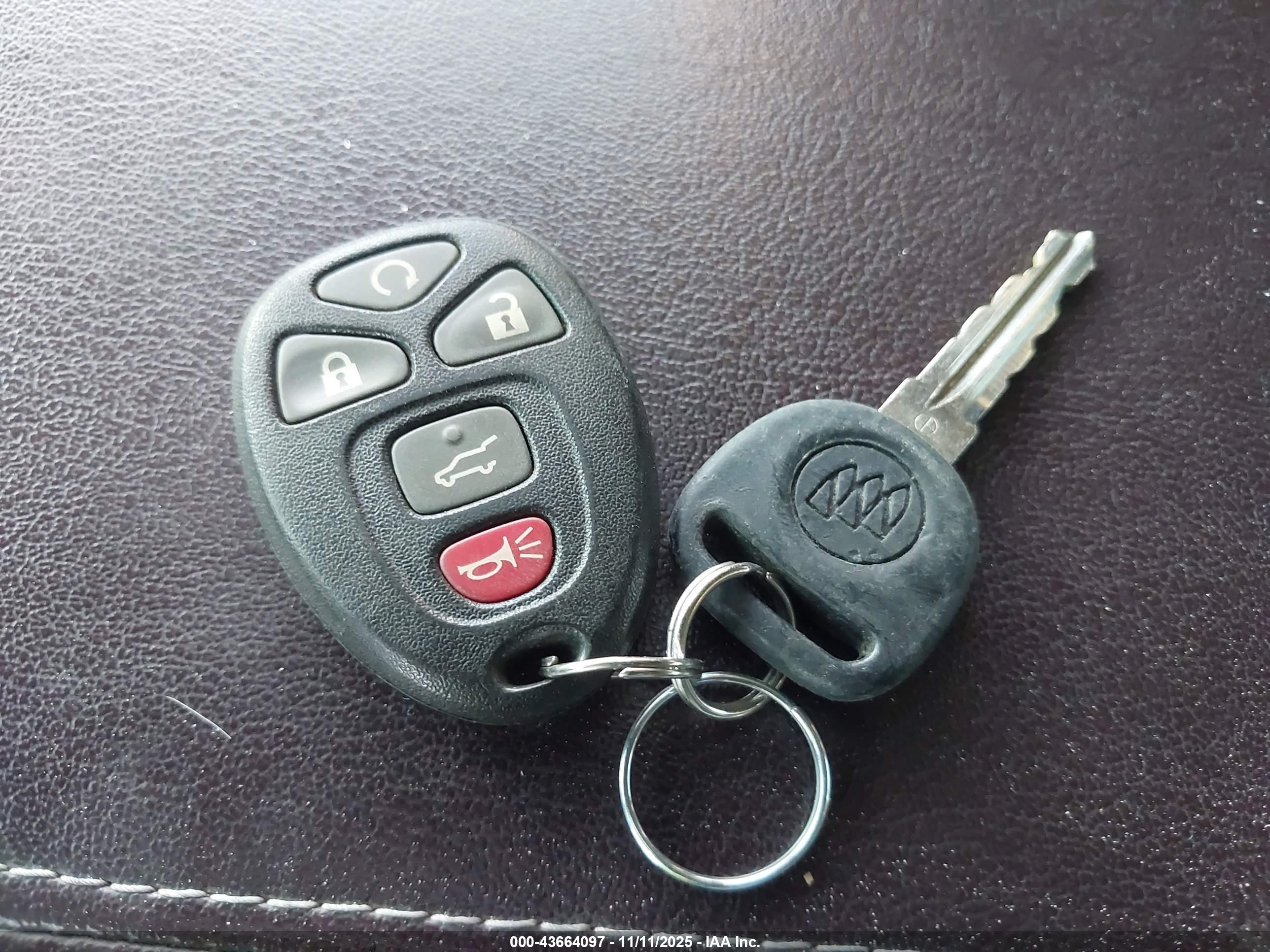 BUICK ENCLAVE image 11