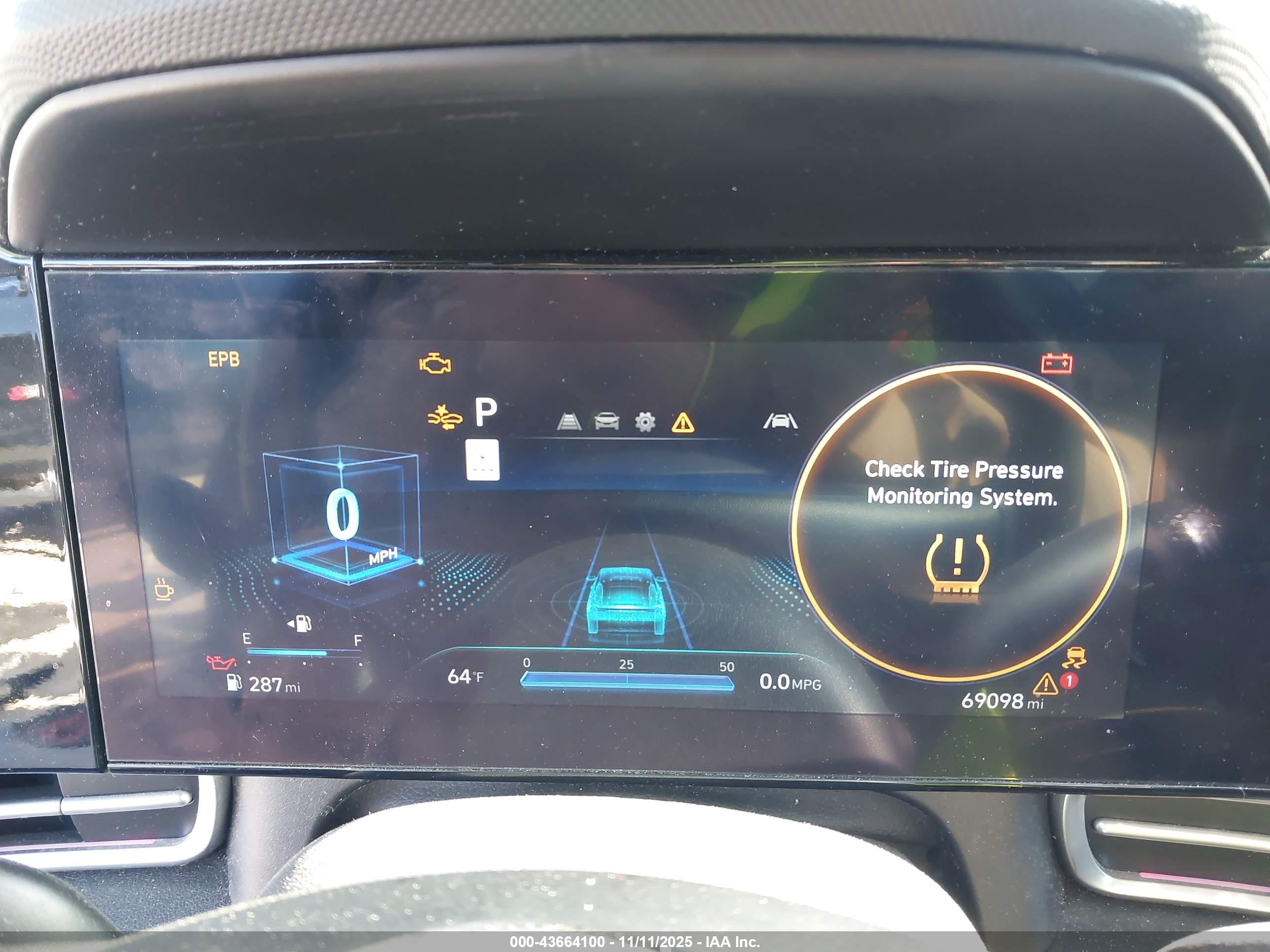 HYUNDAI ELANTRA image 7