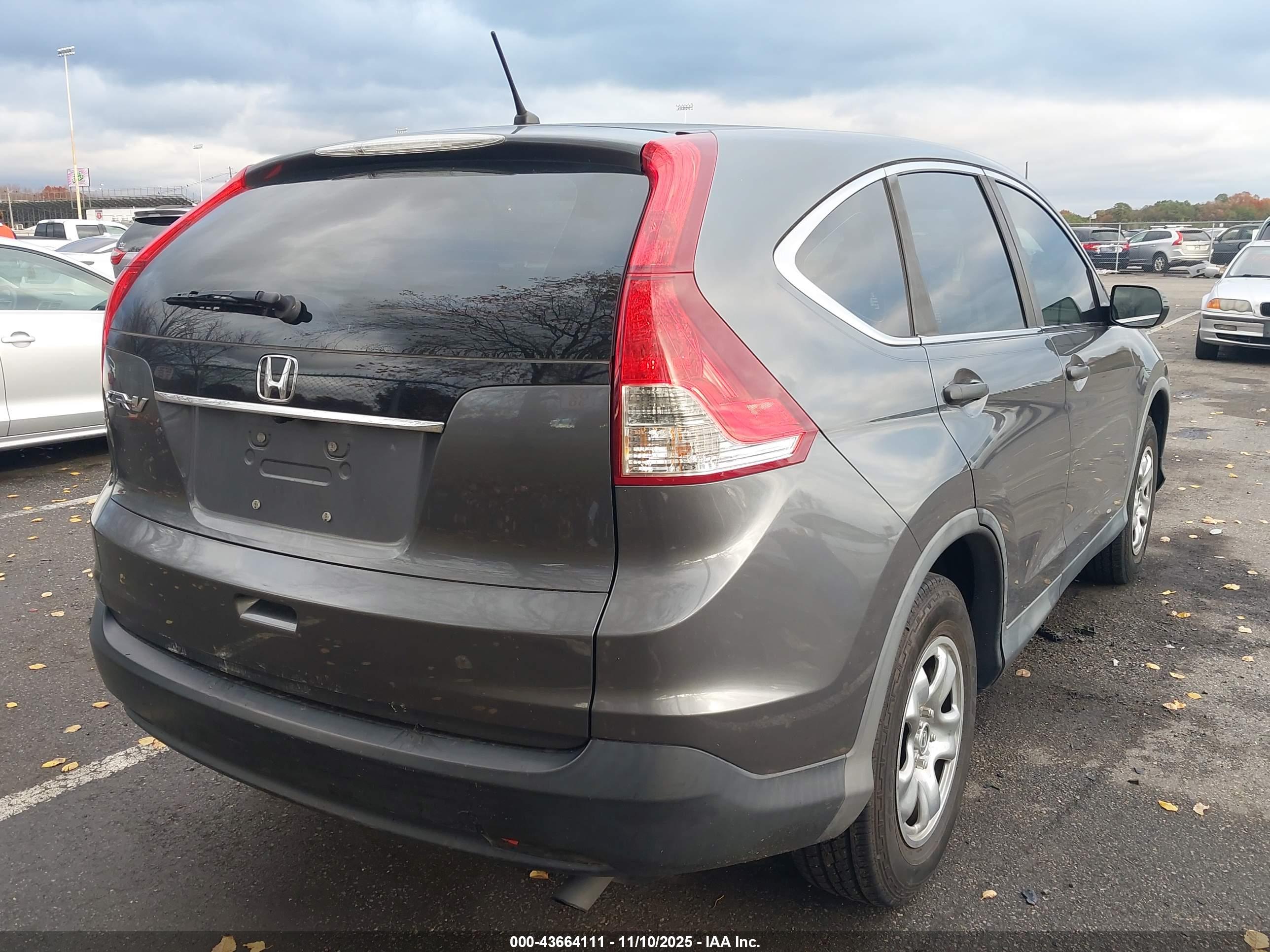 HONDA CR-V image 4