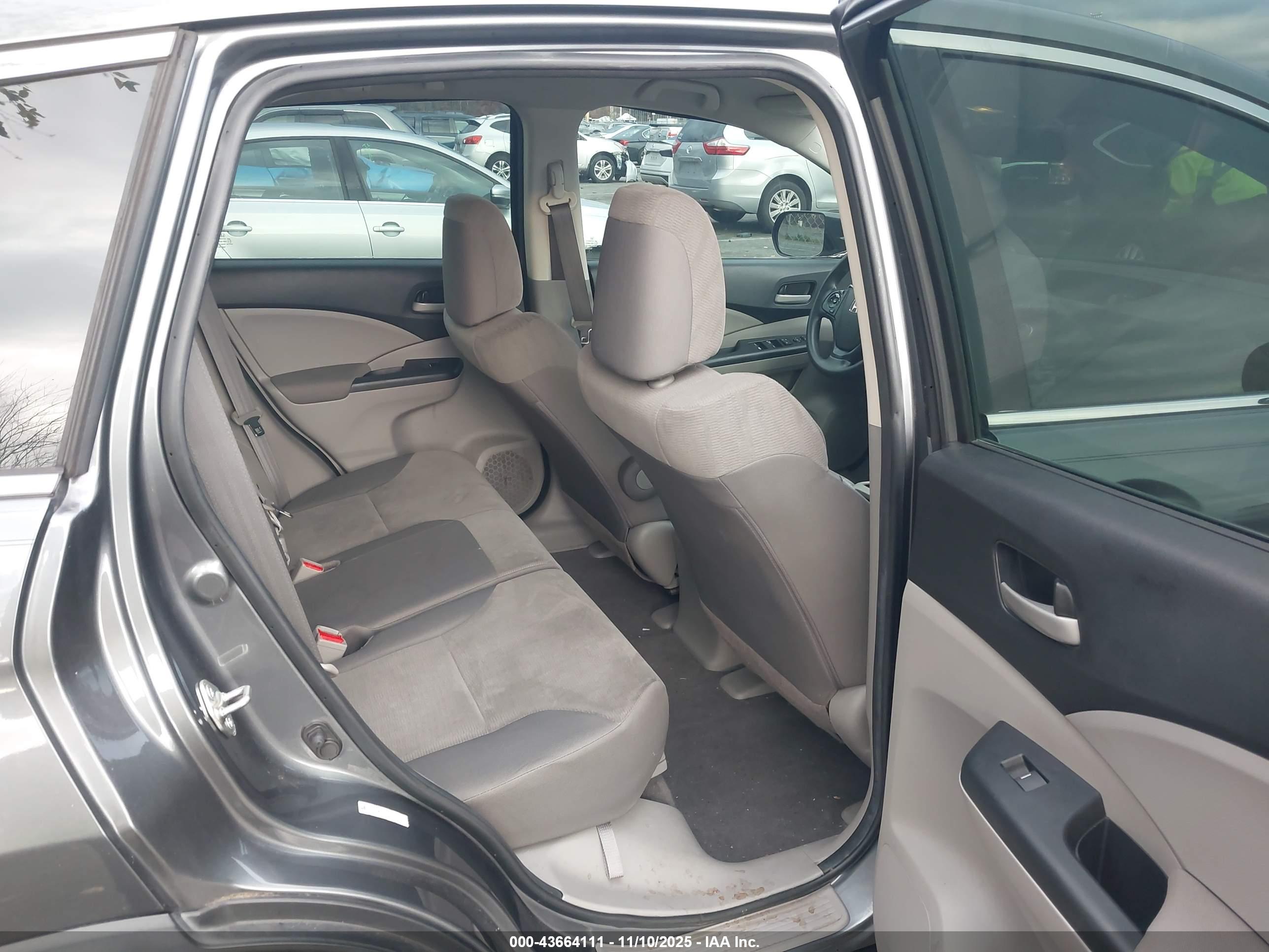 HONDA CR-V image 8