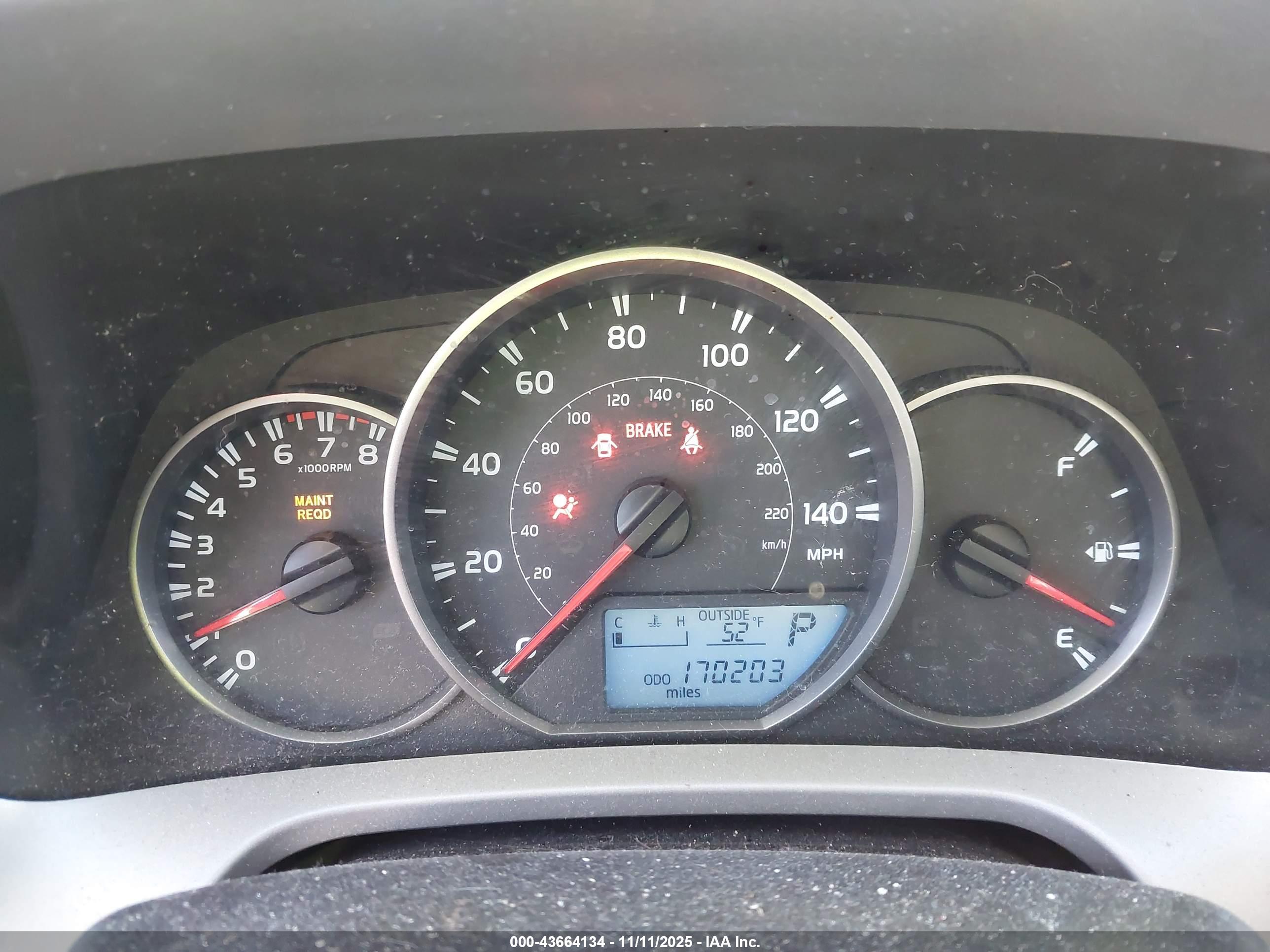 TOYOTA RAV4 image 7