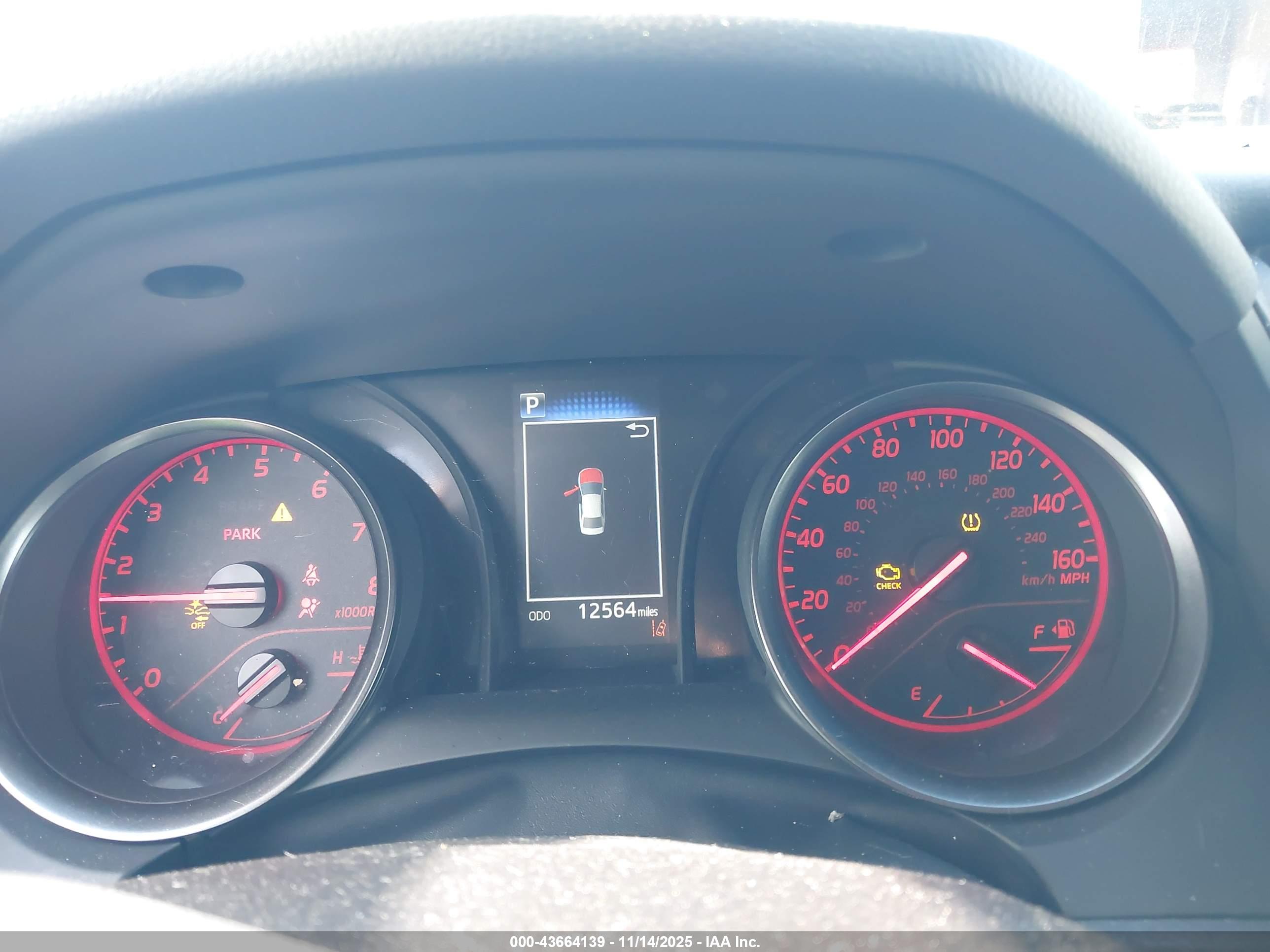TOYOTA CAMRY image 7