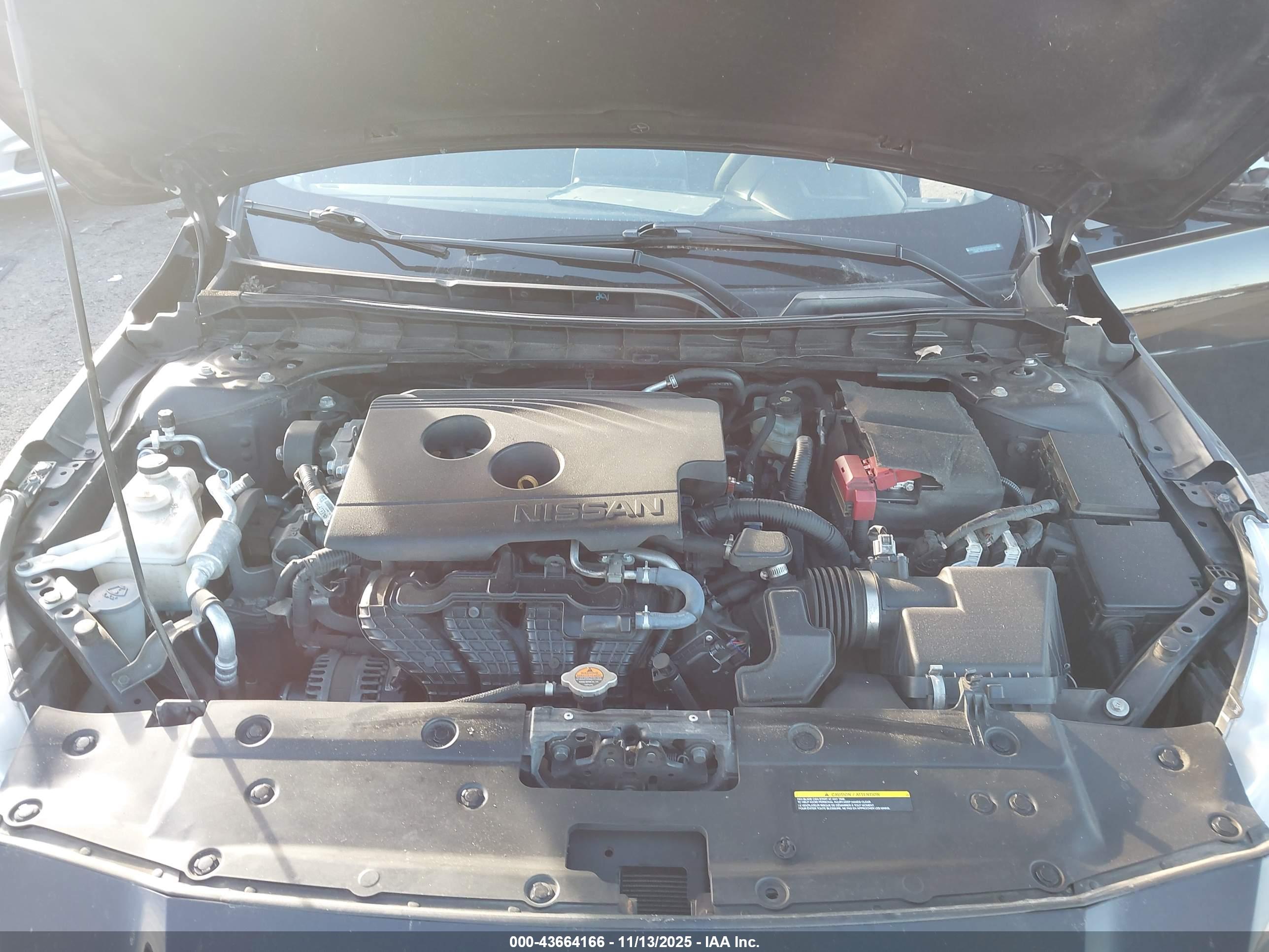 NISSAN ALTIMA image 10