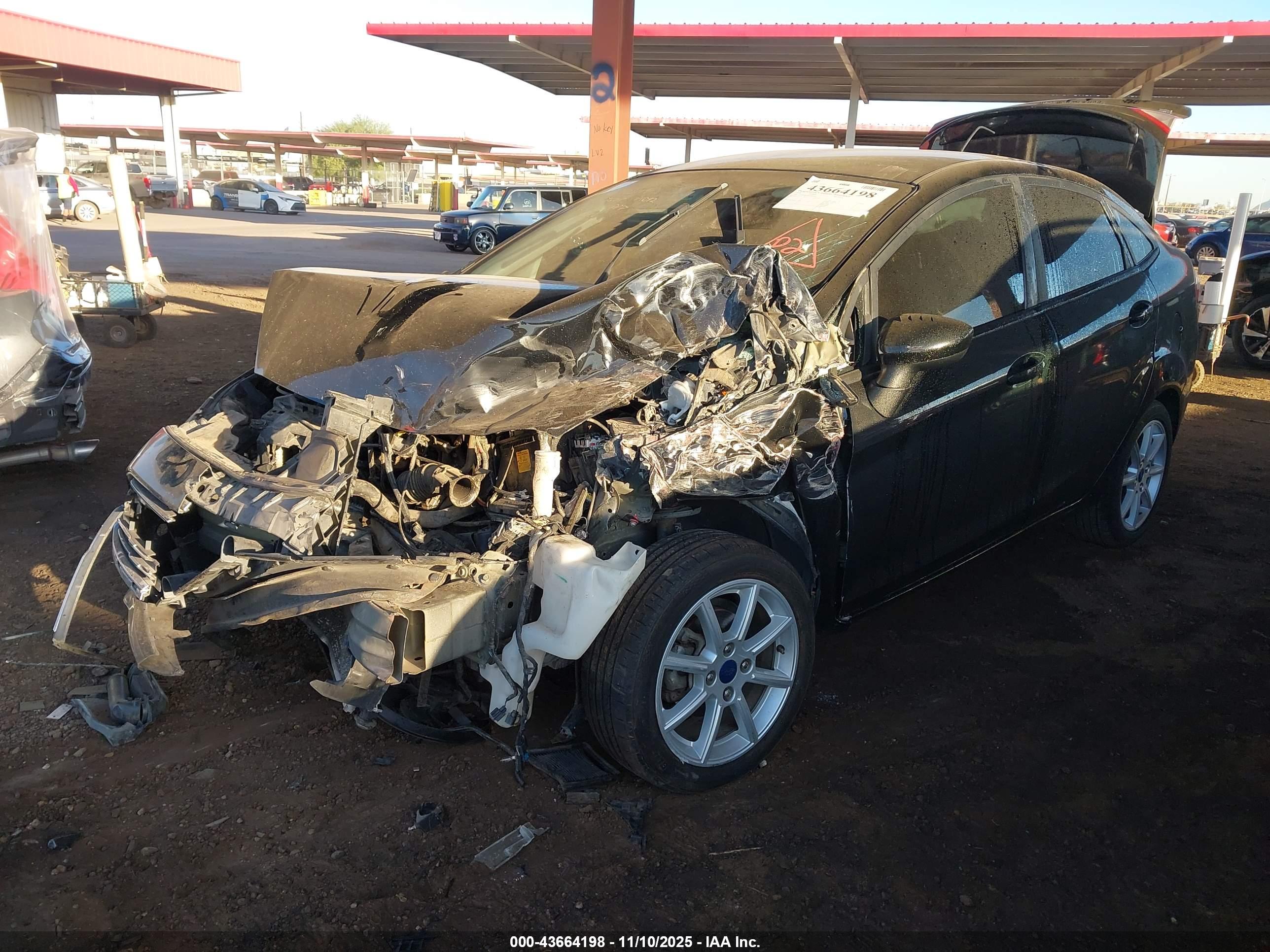 FORD FIESTA image 2