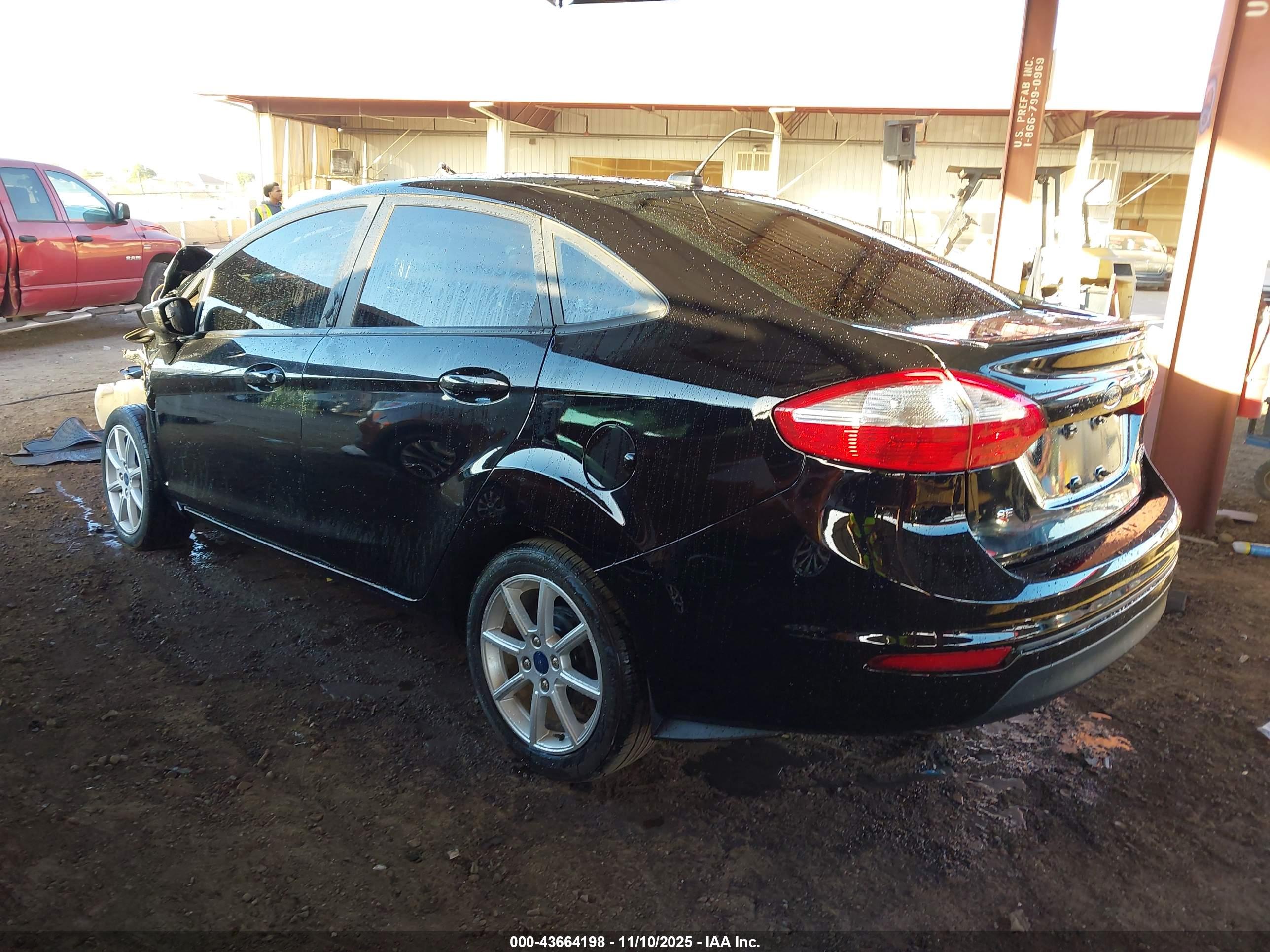 FORD FIESTA image 3