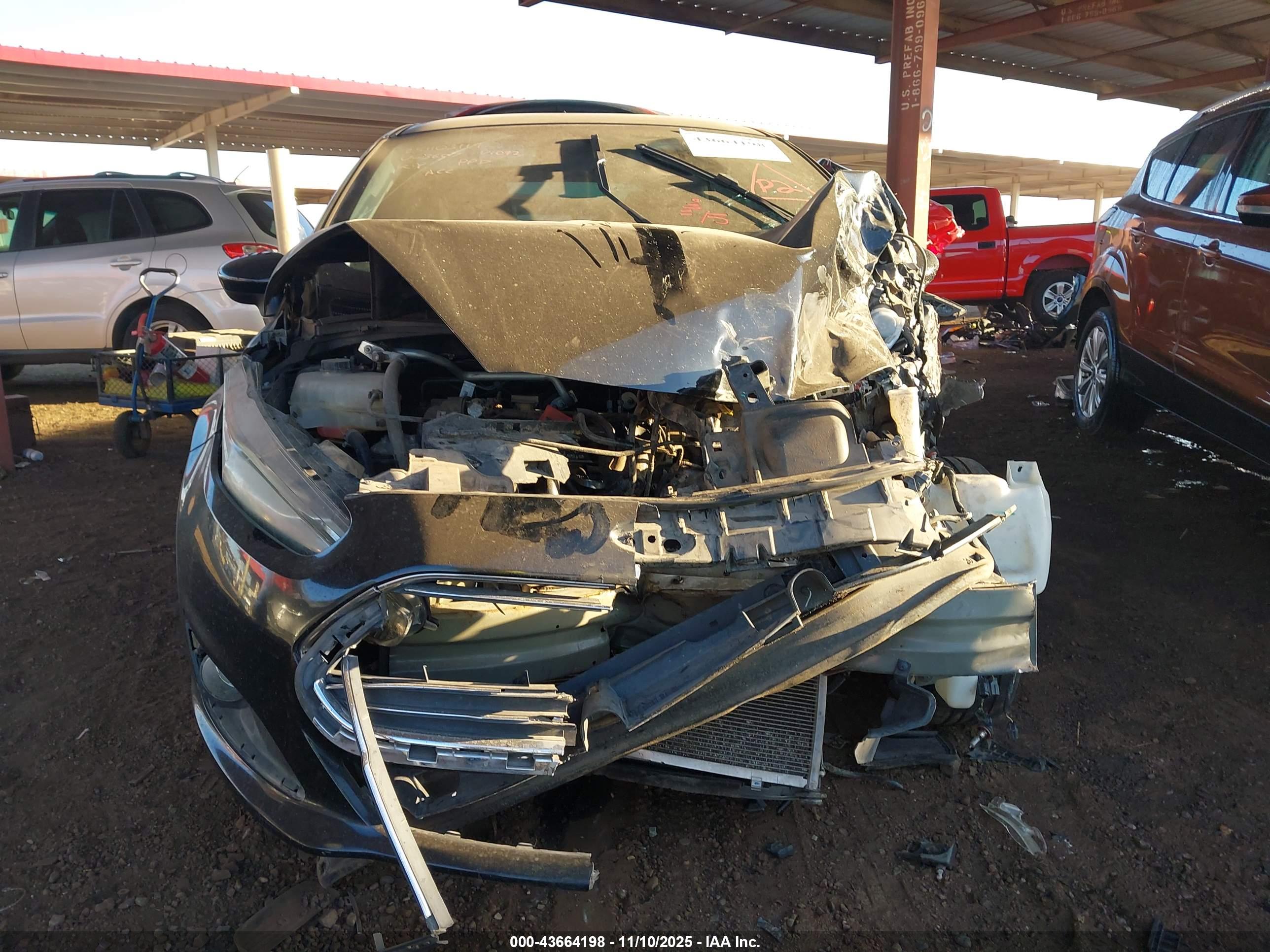 FORD FIESTA image 6