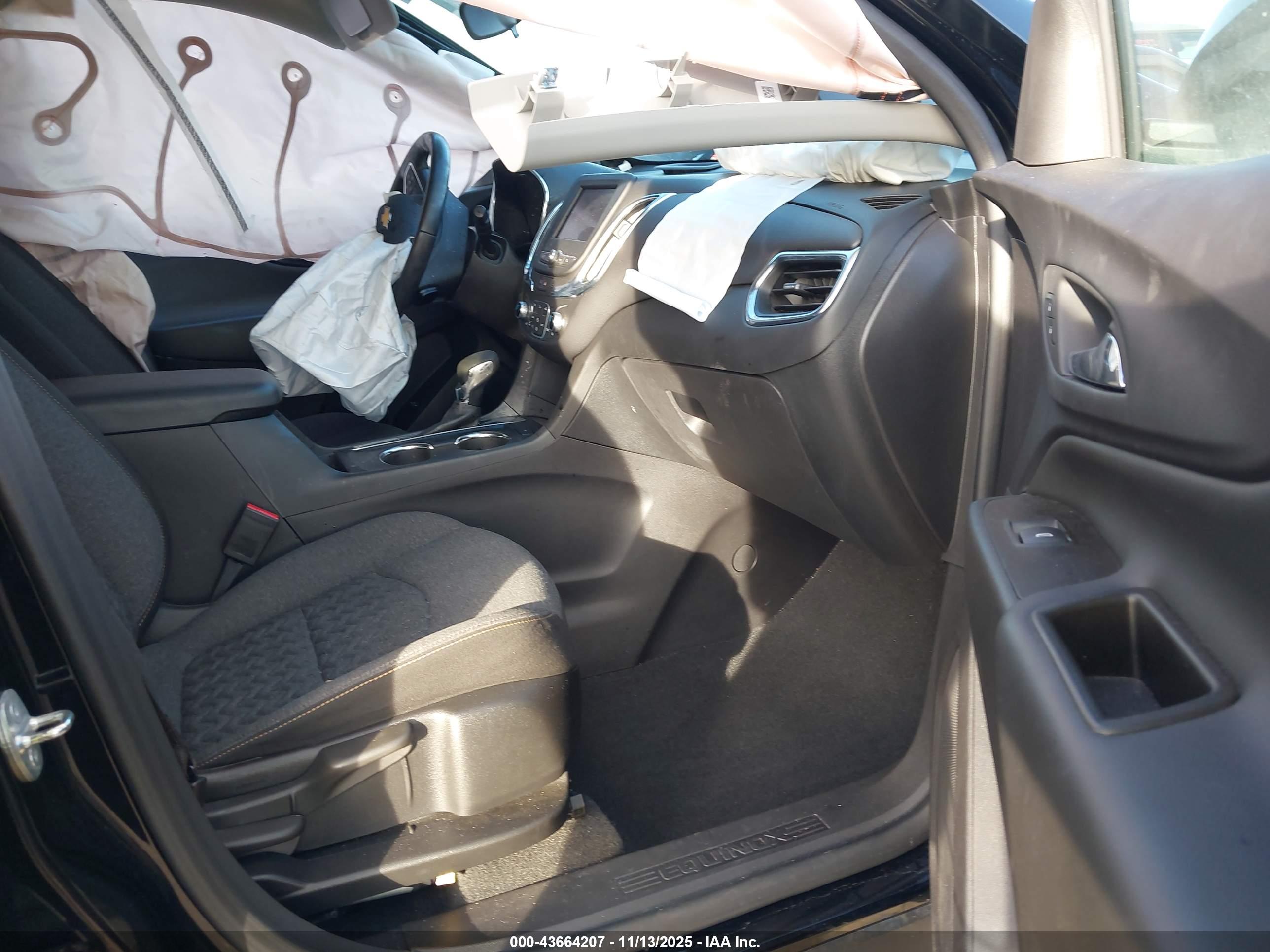 CHEVROLET EQUINOX image 5