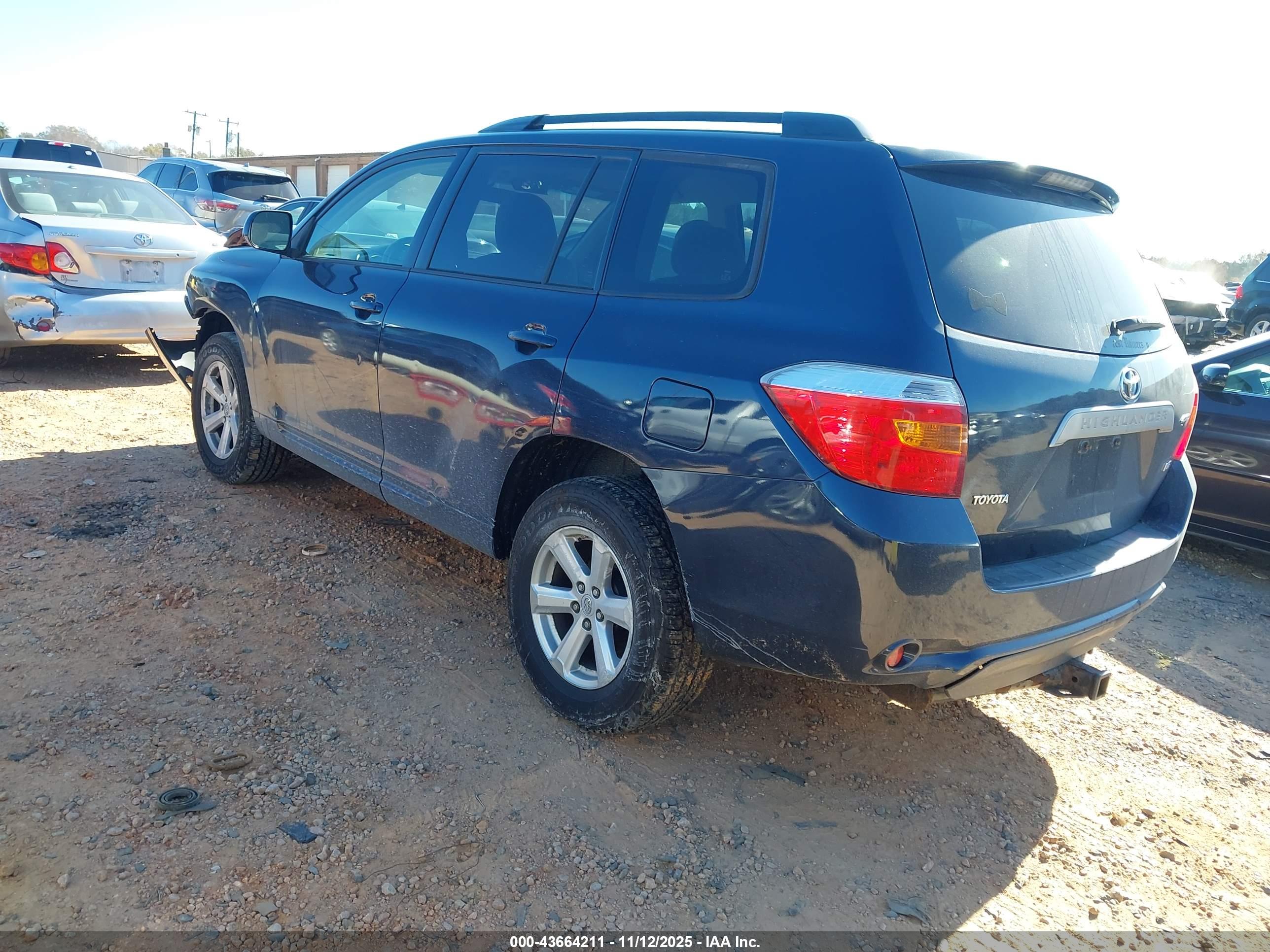 TOYOTA HIGHLANDER image 3
