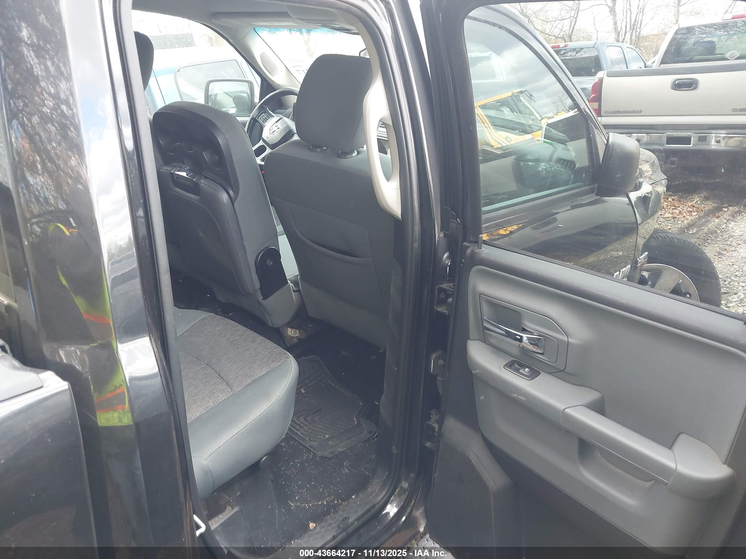 RAM 1500 image 8