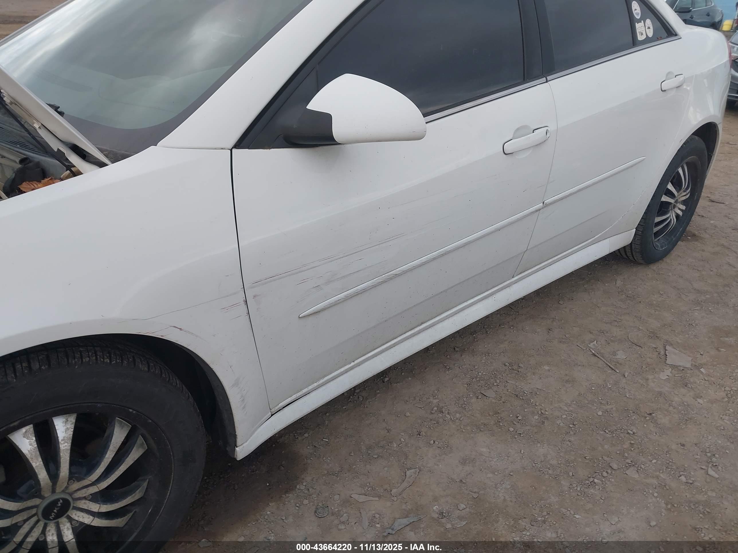 PONTIAC G6 image 6