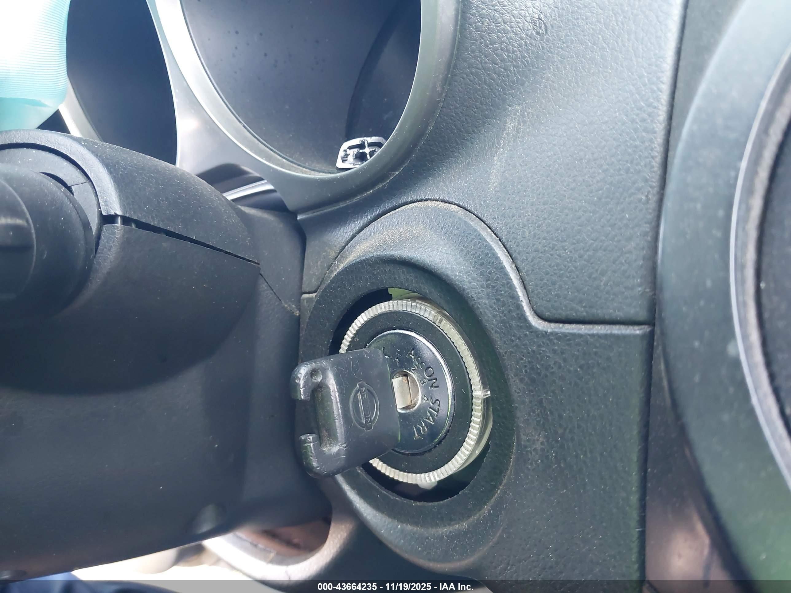 NISSAN ALTIMA image 11
