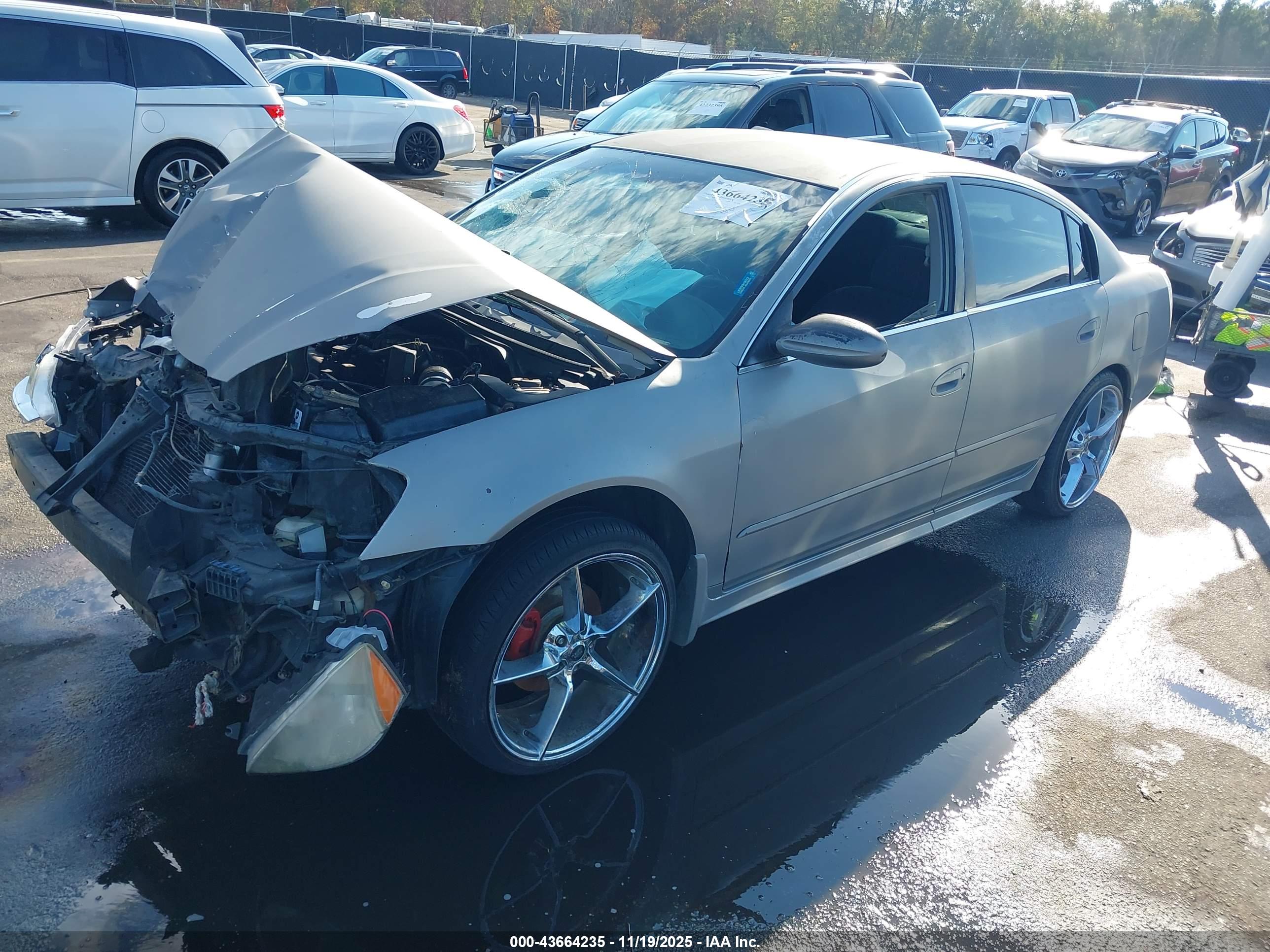 NISSAN ALTIMA image 2