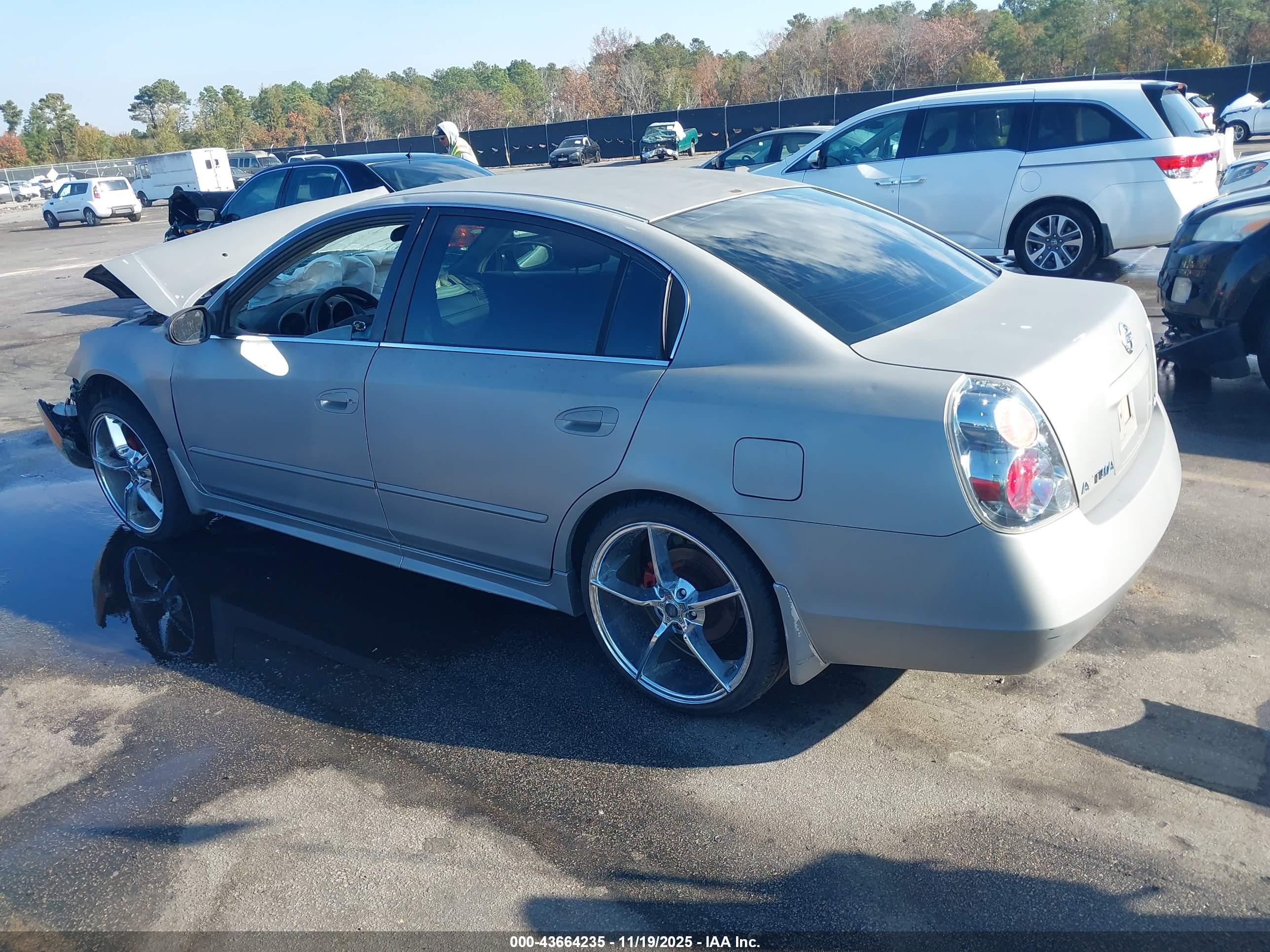 NISSAN ALTIMA image 3
