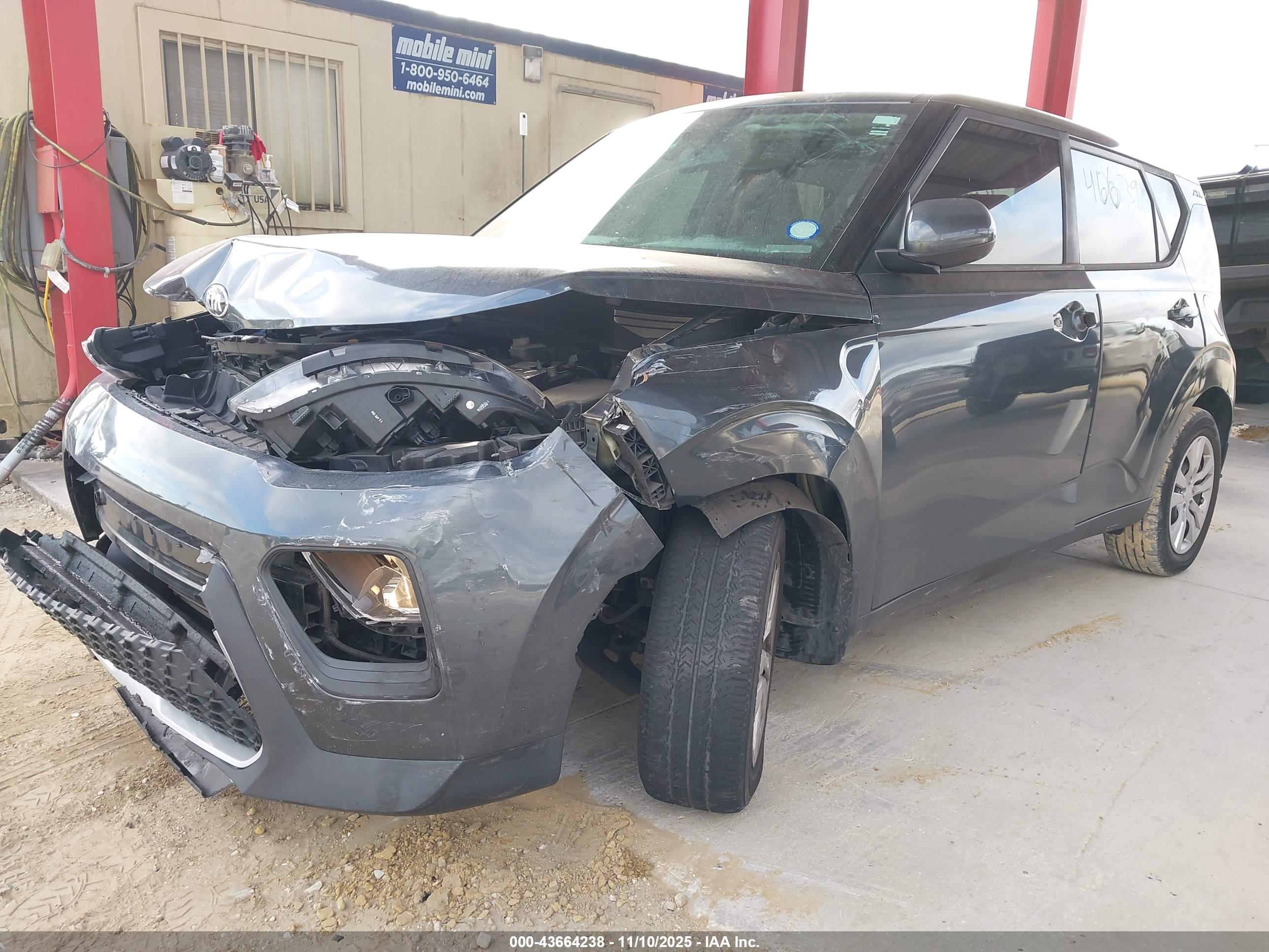 KIA SOUL image 2