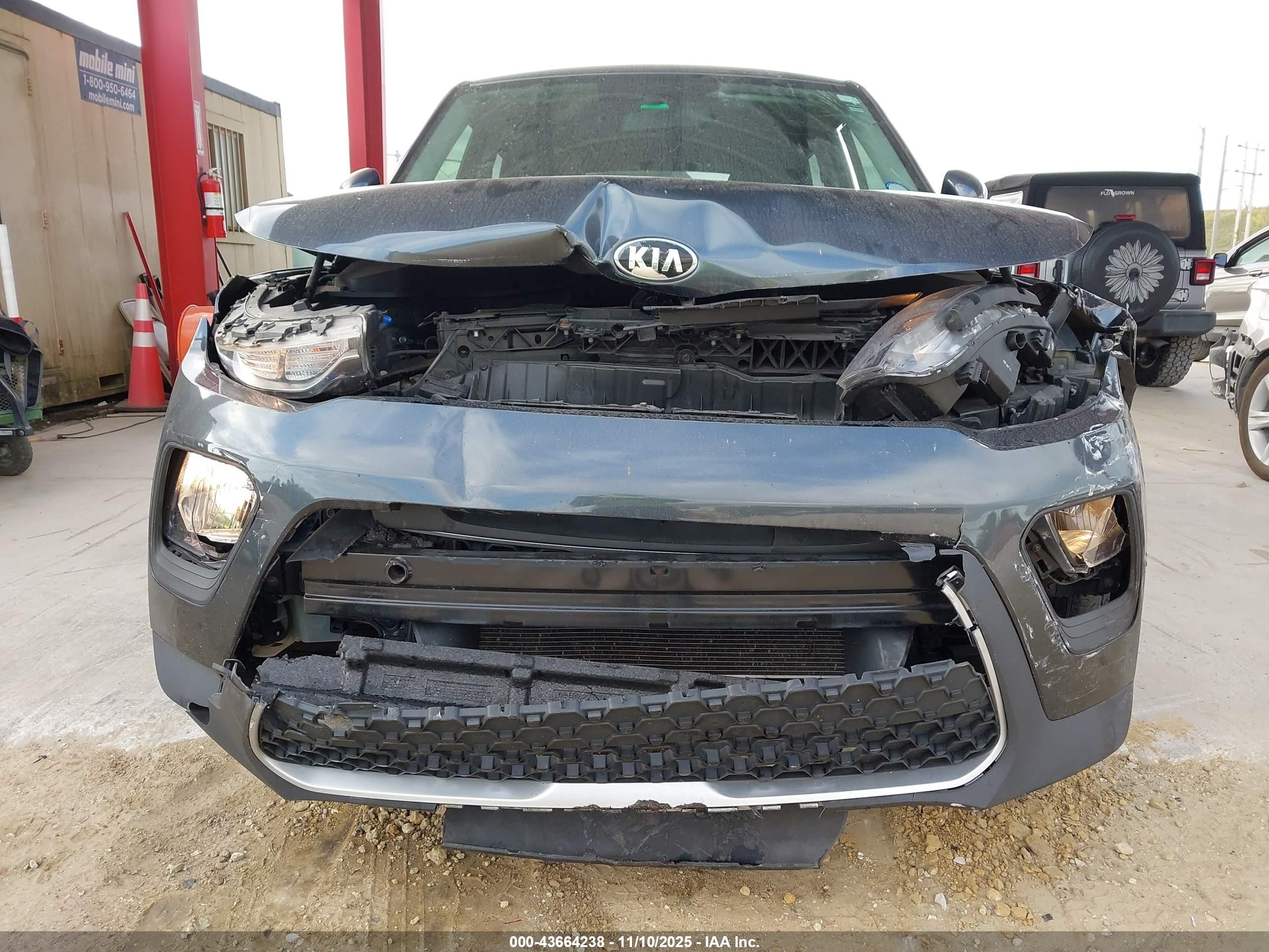 KIA SOUL image 6