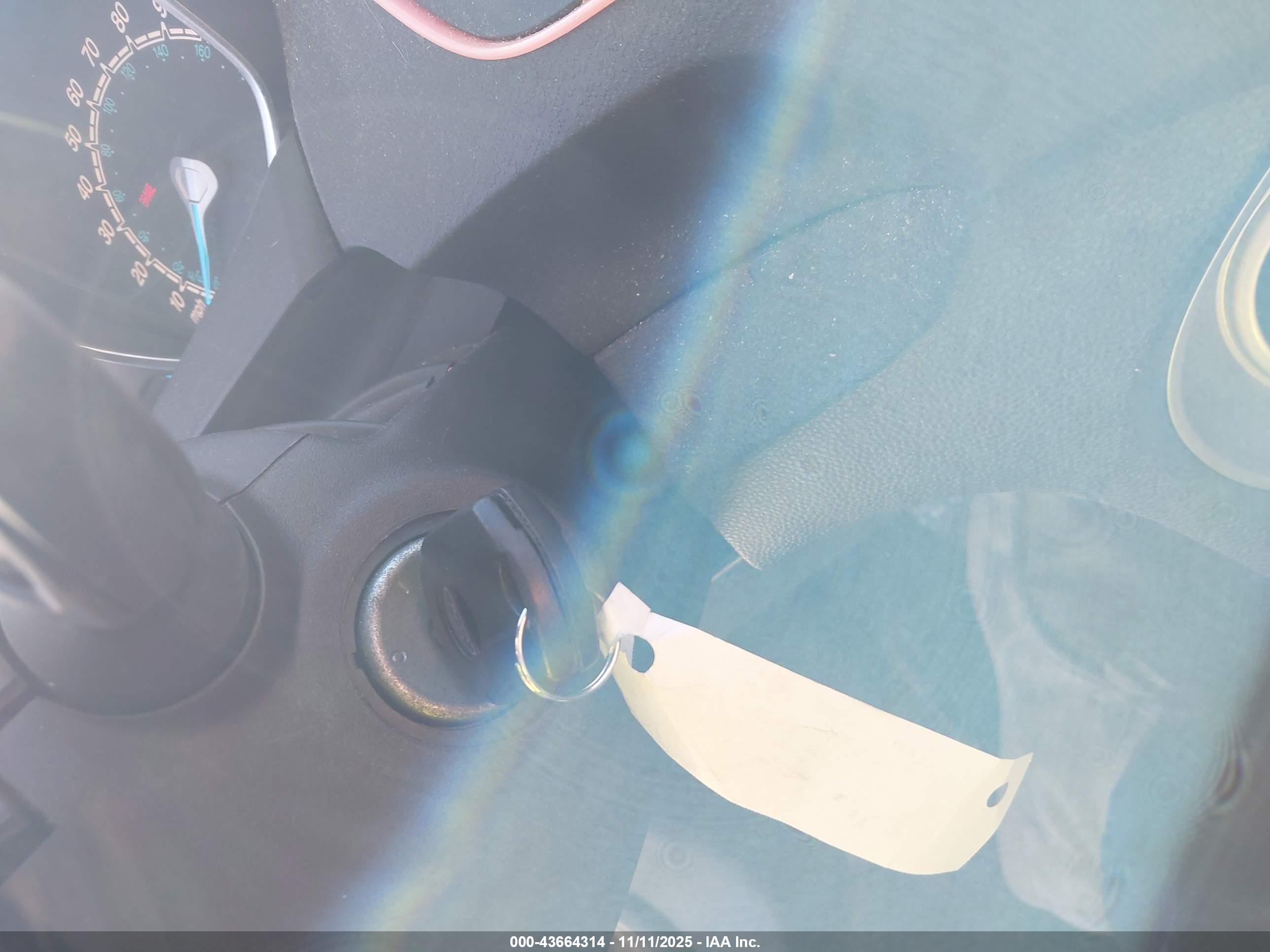 FORD FIESTA image 11