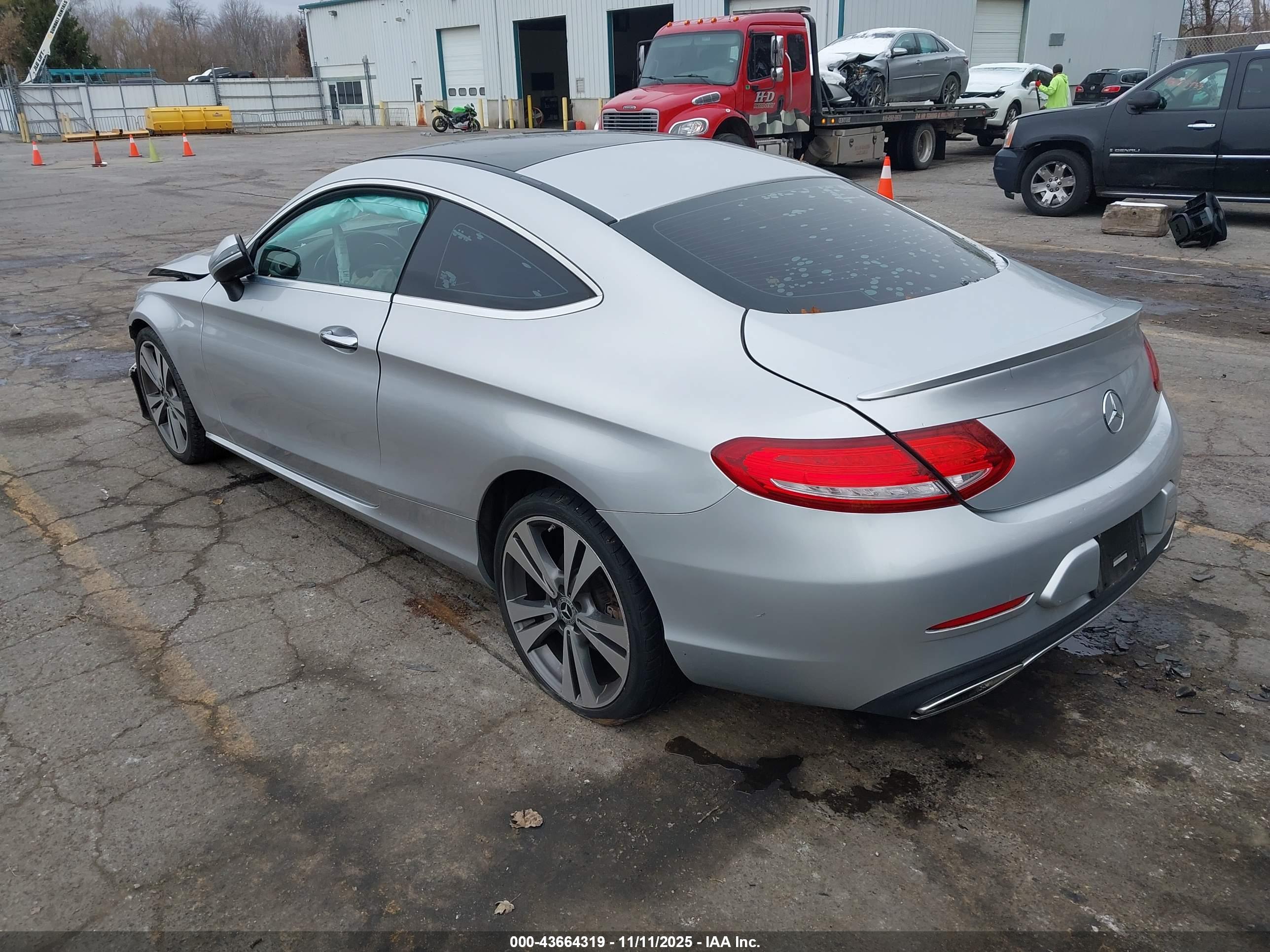 MERCEDES-BENZ C image 3