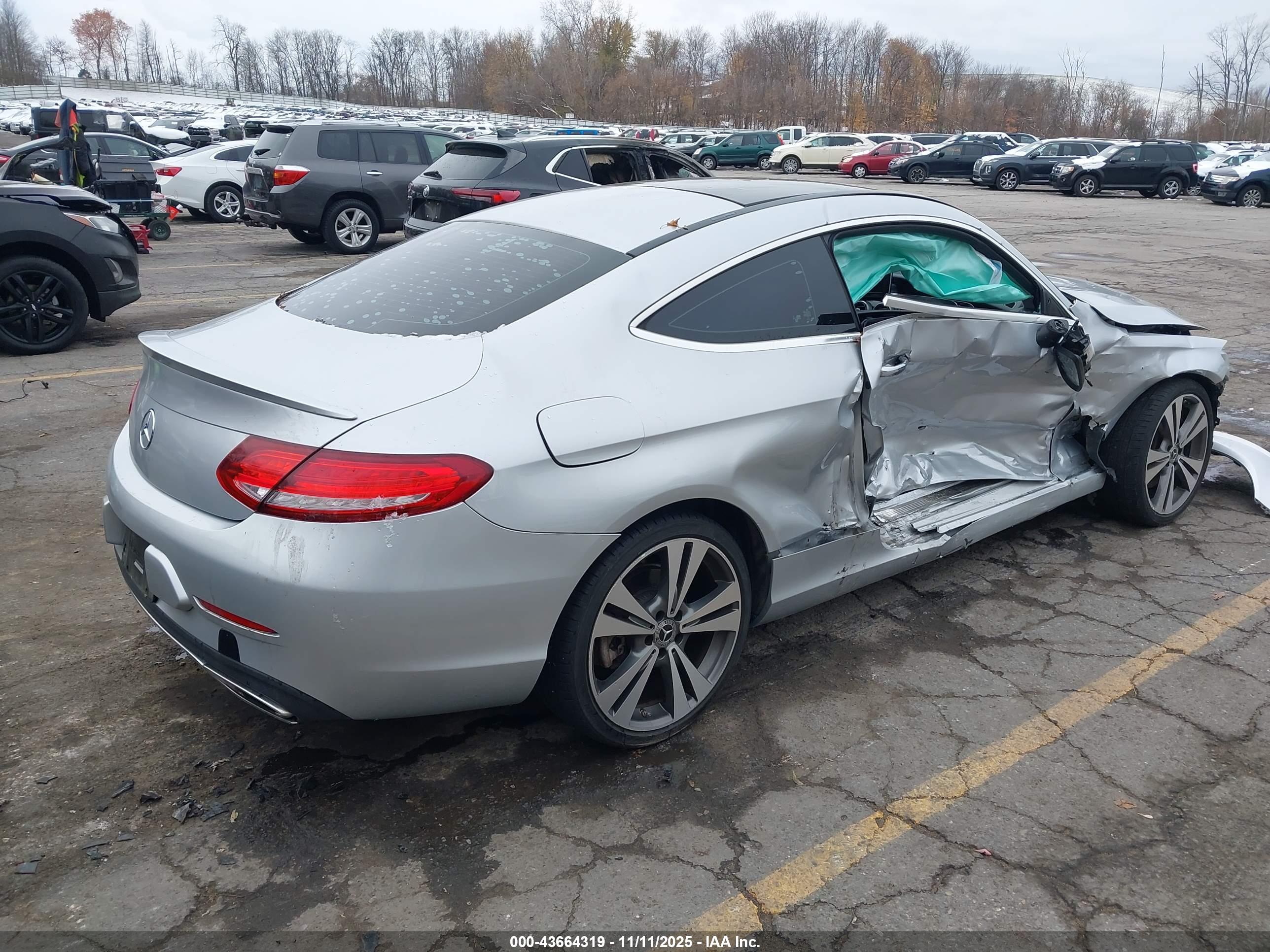 MERCEDES-BENZ C image 4