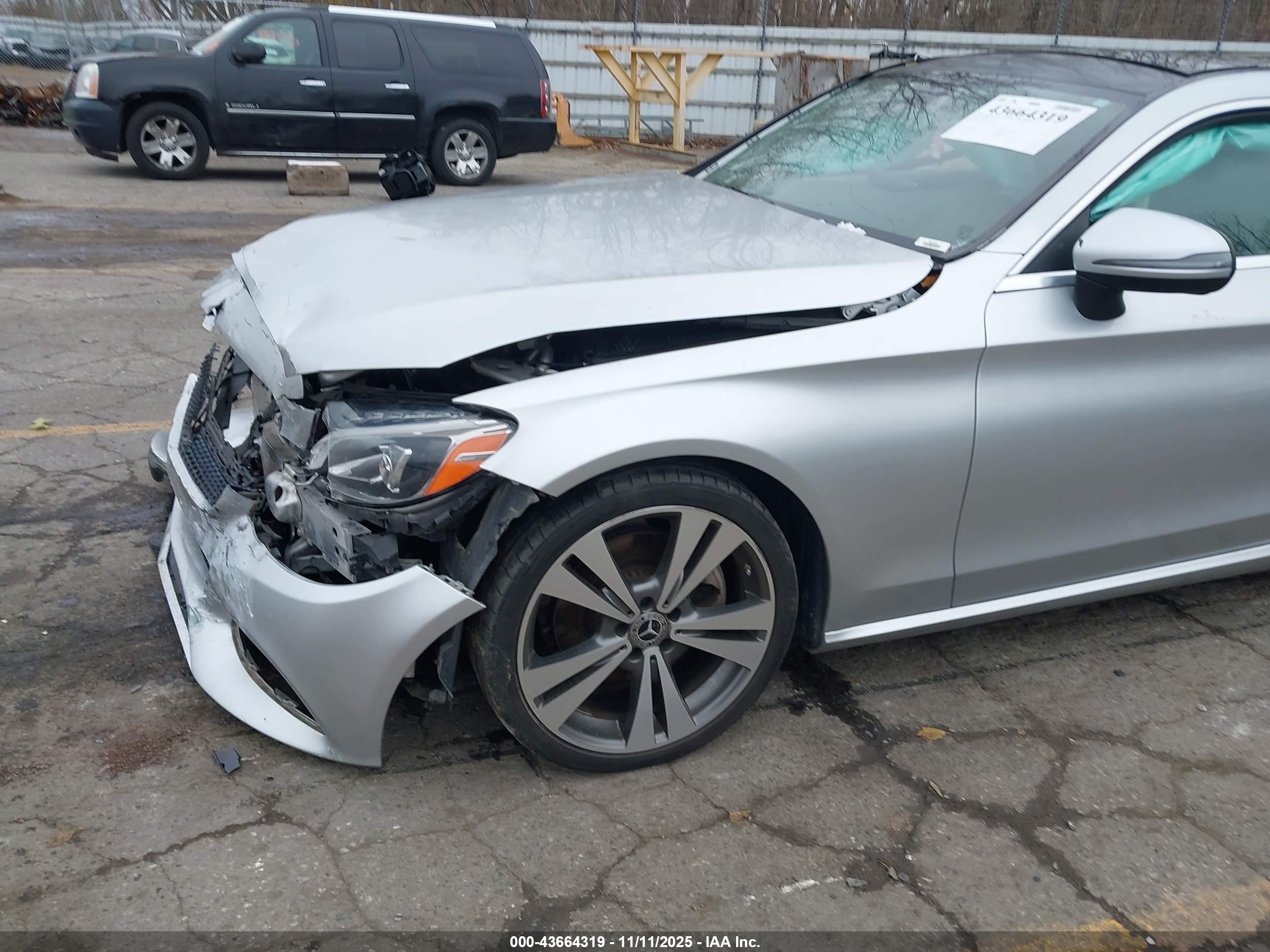 MERCEDES-BENZ C image 6