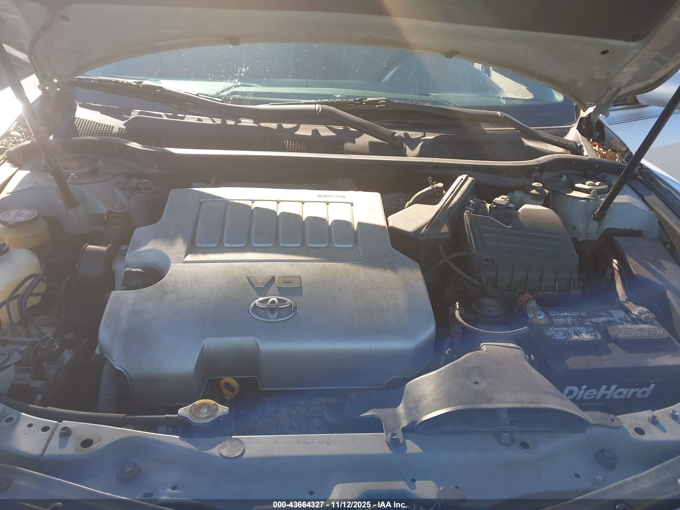 TOYOTA CAMRY image 10