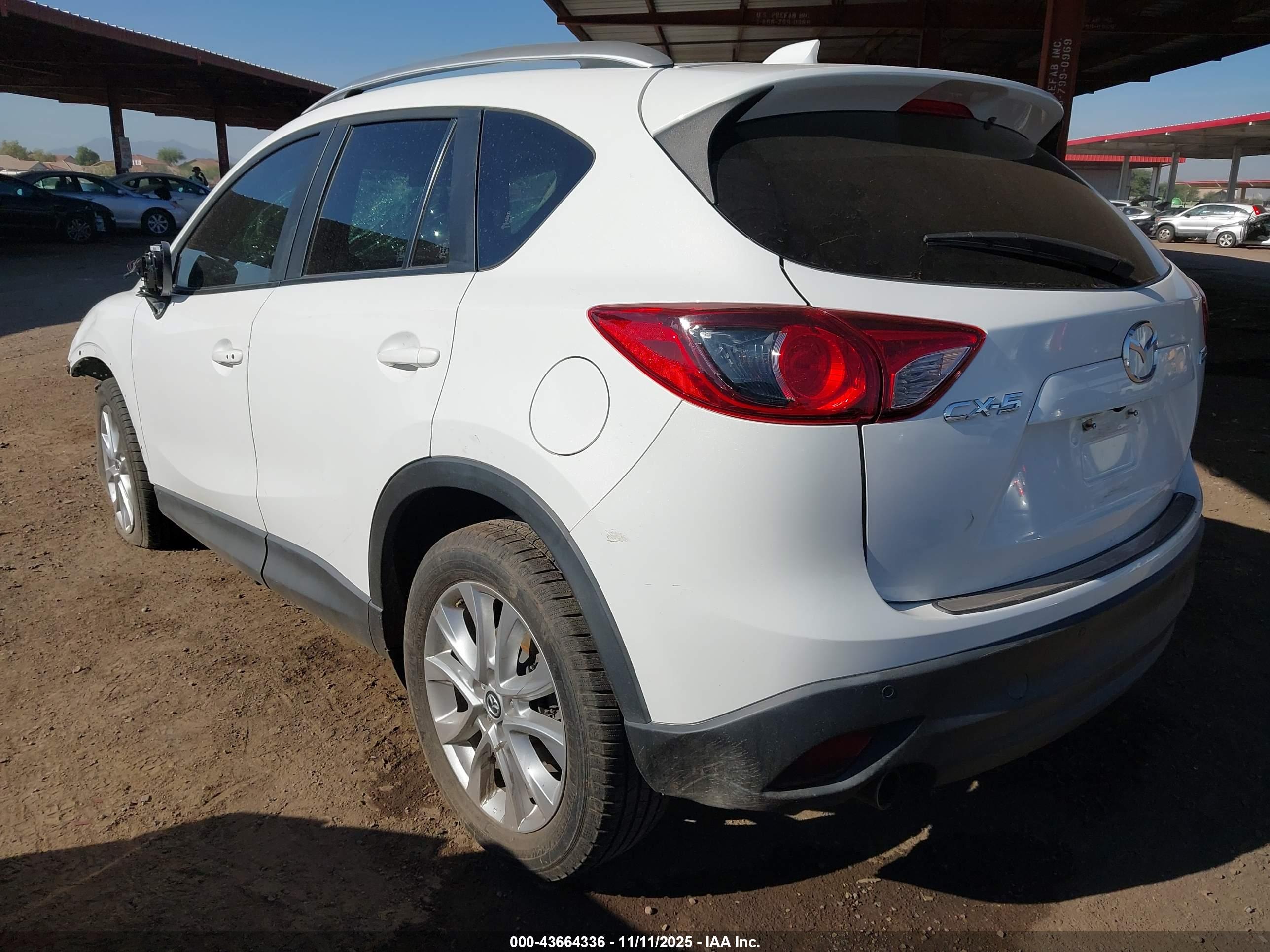 MAZDA CX-5 image 3