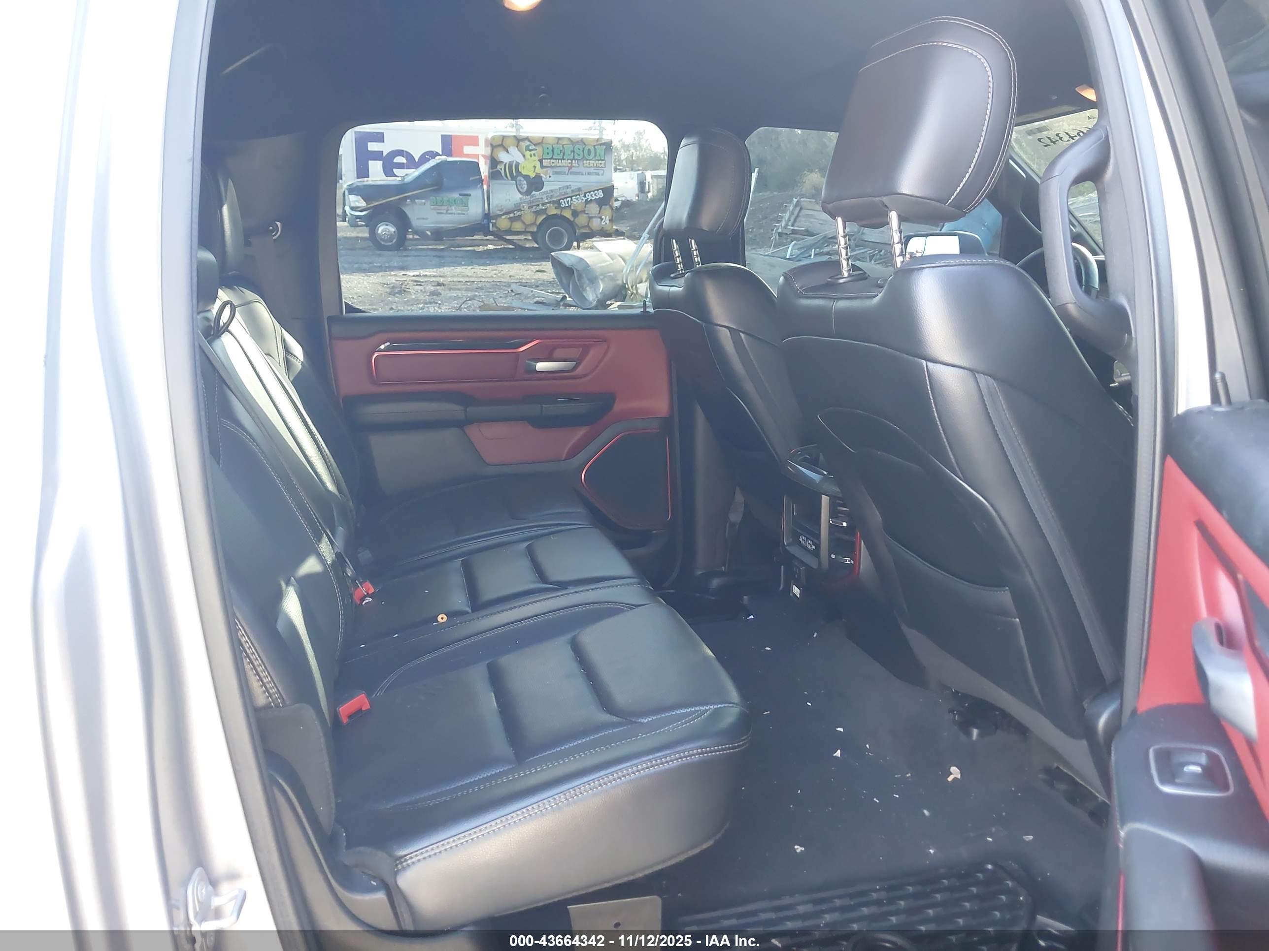RAM 1500 image 8