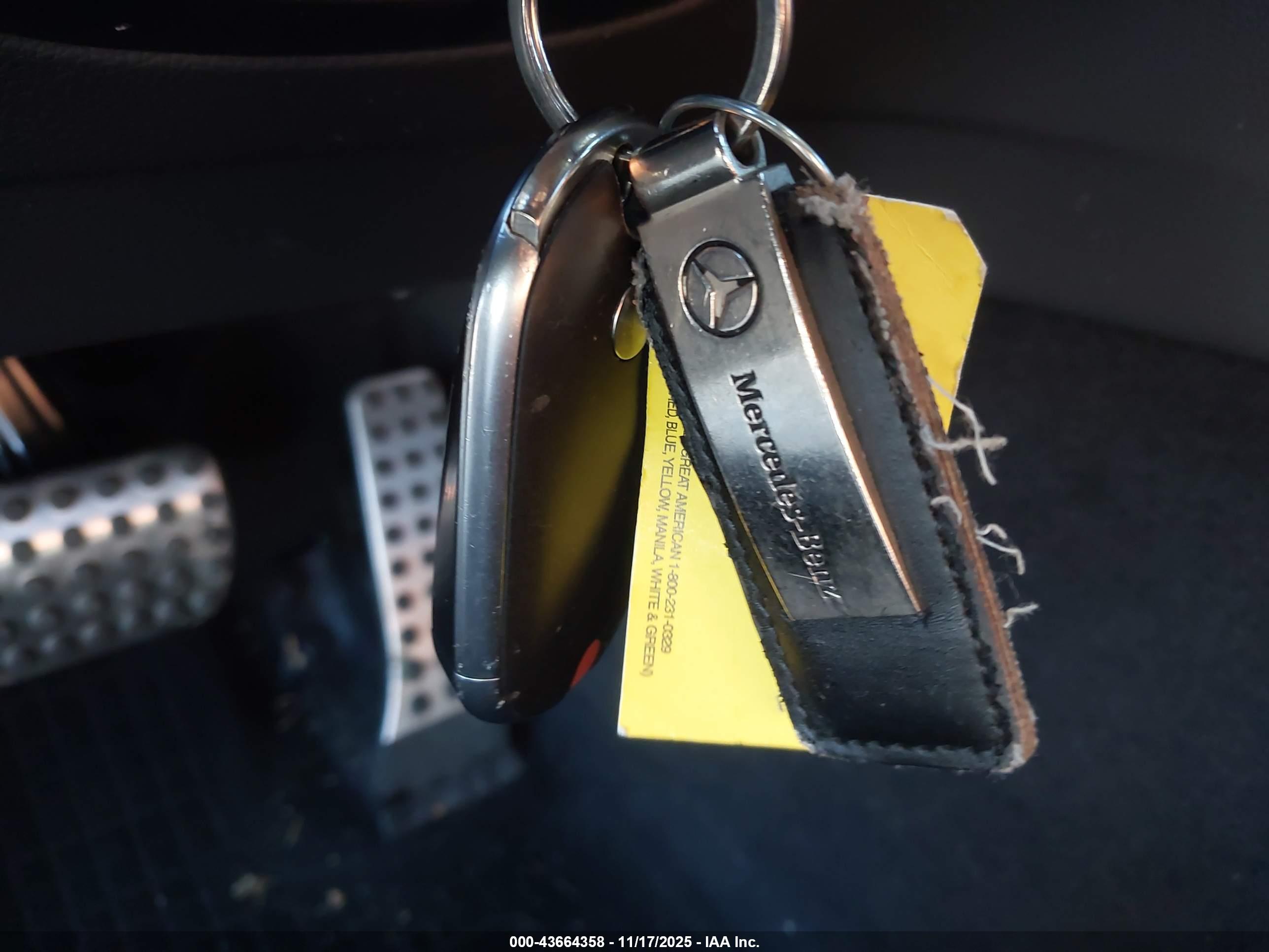 MERCEDES-BENZ GLC image 11
