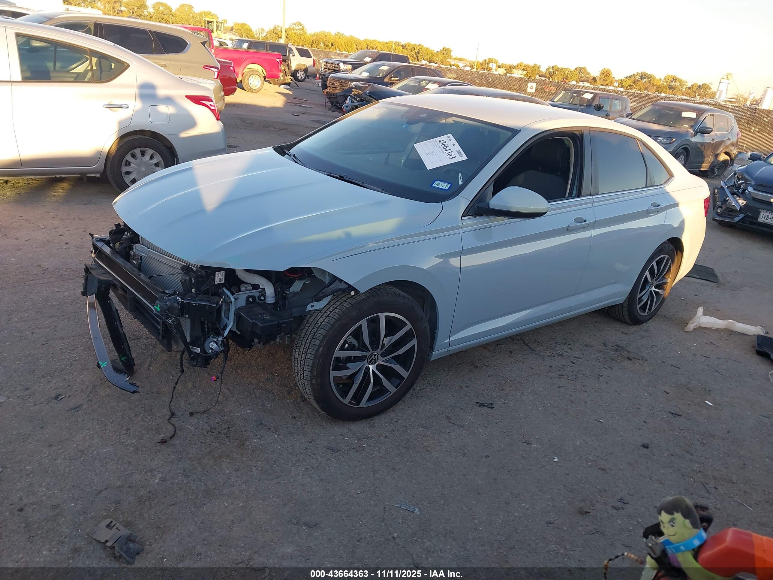 VOLKSWAGEN JETTA image 2