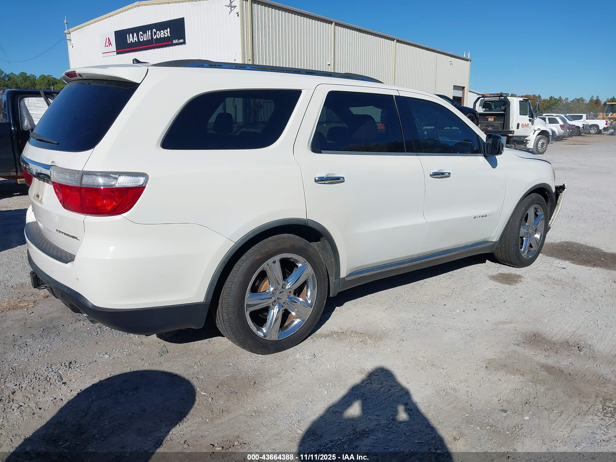 DODGE DURANGO image 4