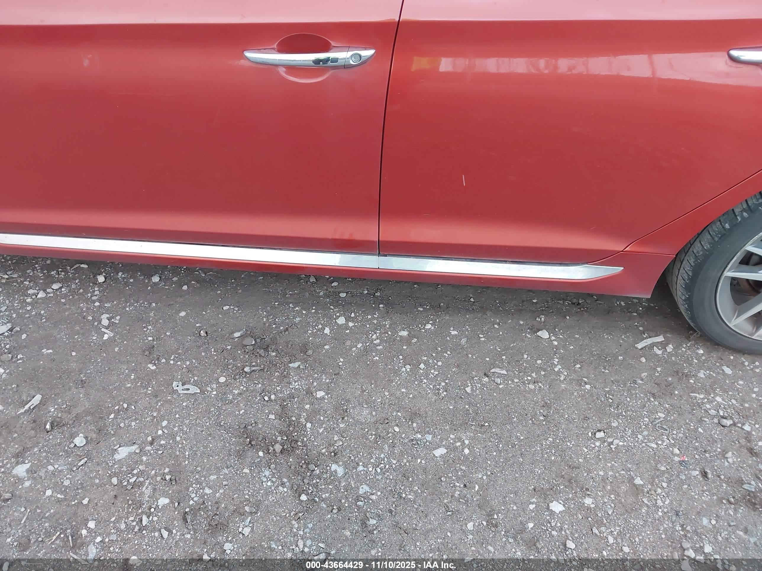 HYUNDAI SONATA image 6