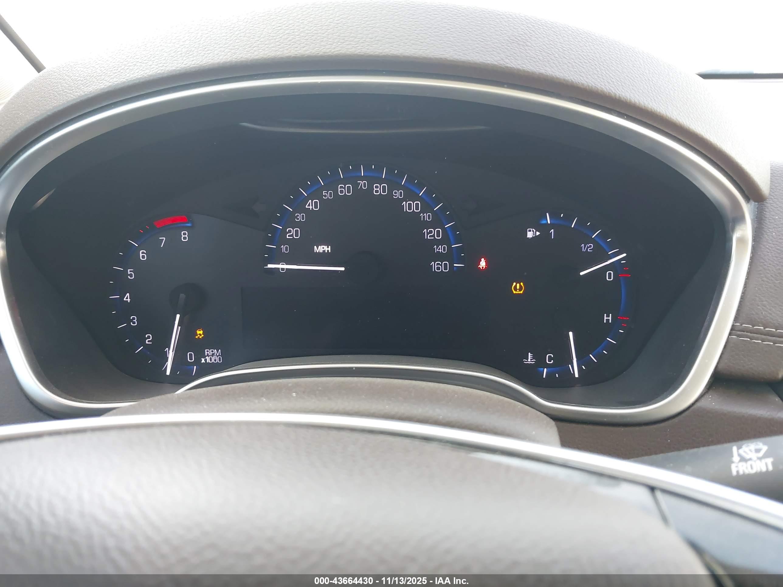 CADILLAC SRX image 7