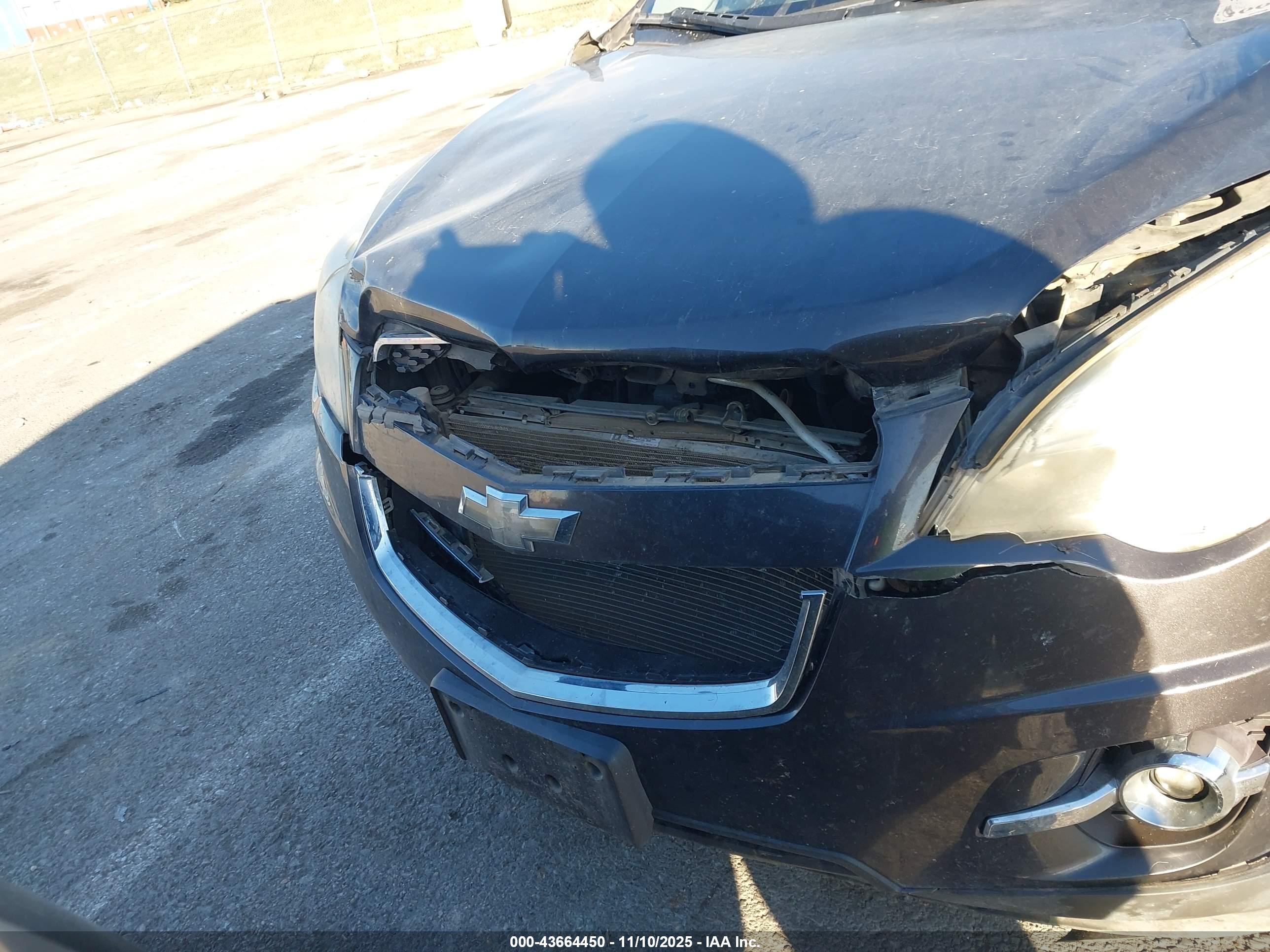 CHEVROLET EQUINOX image 6